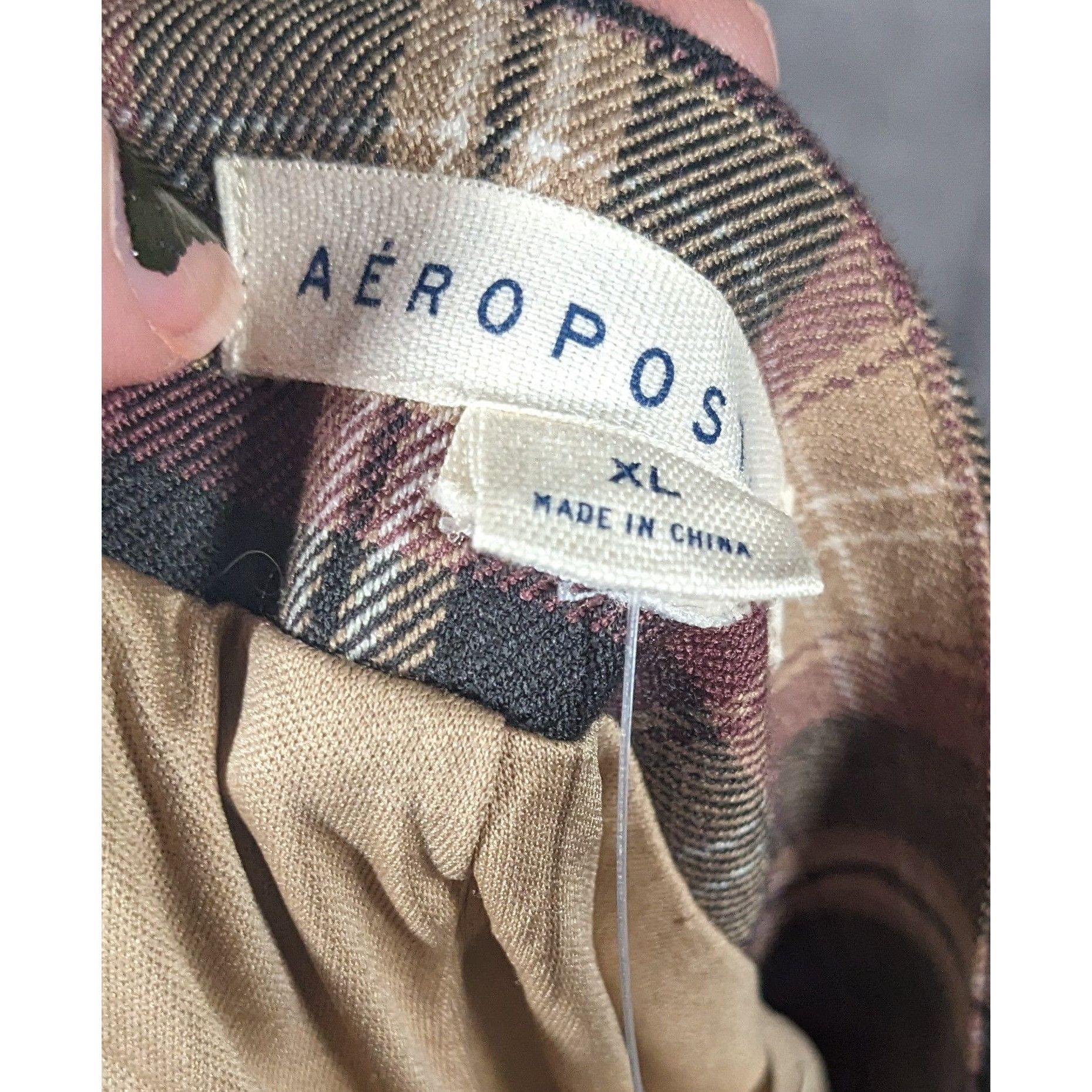 Aeropostale Aeropostale Trendy Y2K Style Plaid Skort Size XL Size 37" - 11 Thumbnail