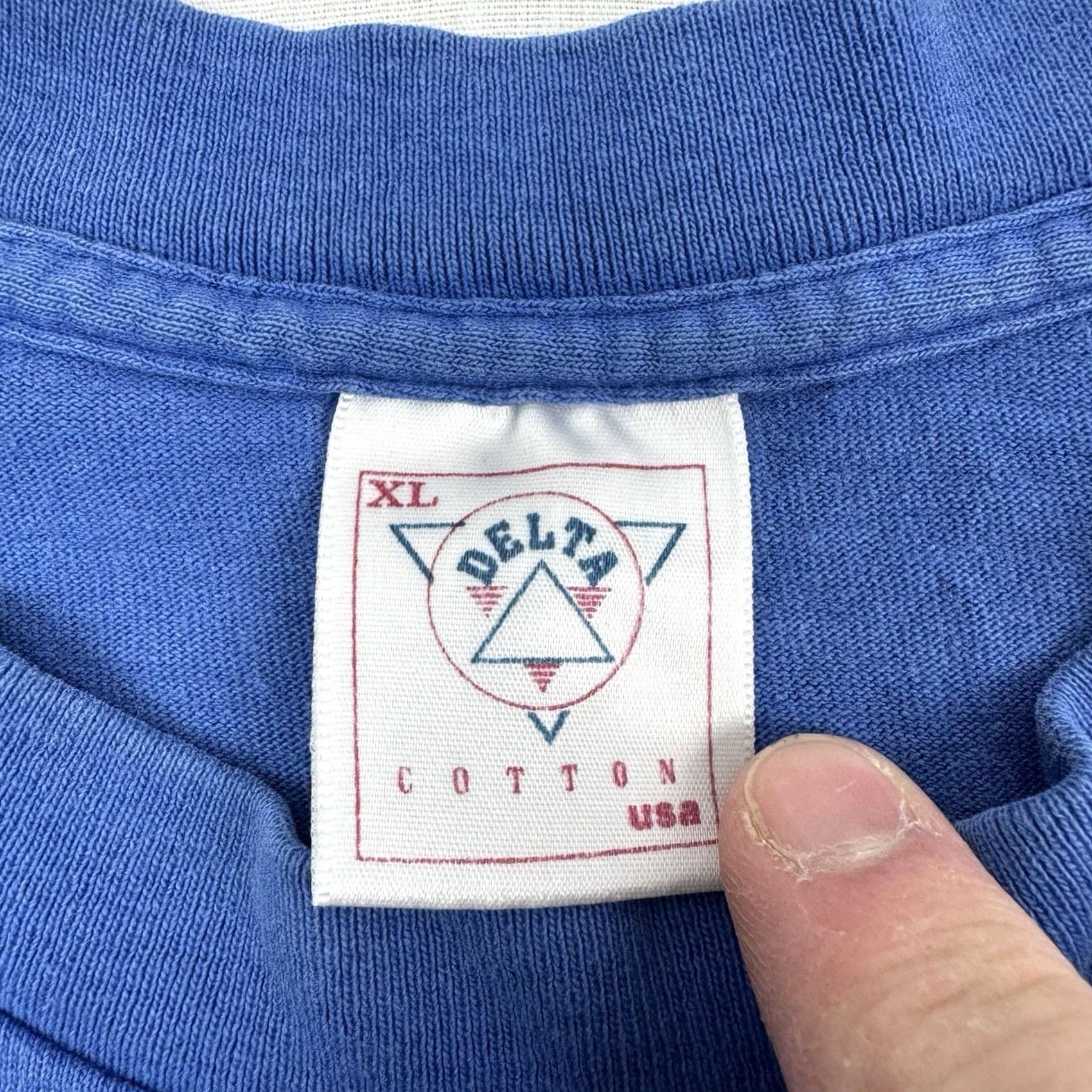 Delta VINTAGE Delta MD 90 T Shirt Adult XL I Survived MD 90 Salt Lake City Men T-Shirt Blue Cotton Short Sleeve Crew Neck 90s City Airplane Gir.. Size US XL / EU 56 / 4 - 5 Thumbnail