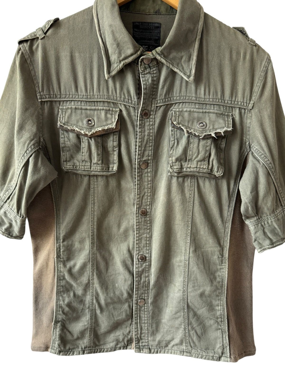 In The Attic Vintage In The Attic Short Sleeve Shirts Button Ups Size US L / EU 52-54 / 3 - 5 Thumbnail