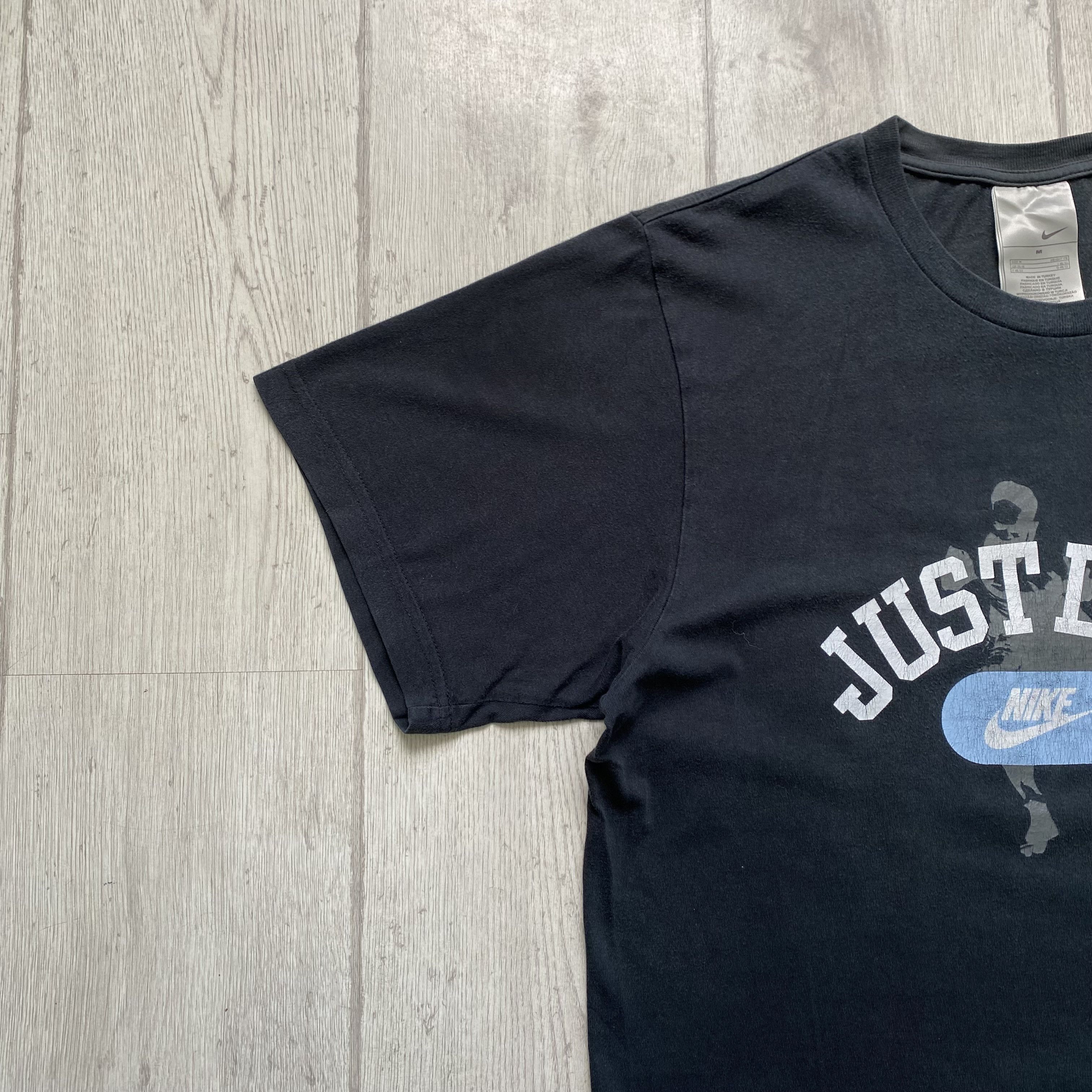 Nike 🕷️ Vintage 90s Faded Nike Tee big logo Just Do it Size US M / EU 48-50 / 2 - 5 Thumbnail