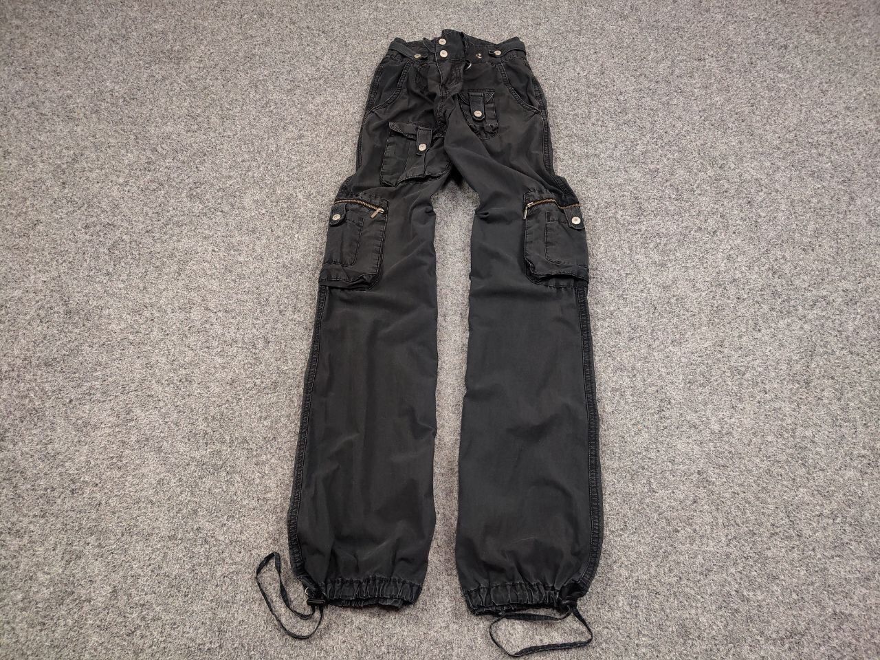 Japanese Brand Vintage 90's Japan Style Parachute Black Faded Cargo Pants Size US 30 / EU 46 - 2 Thumbnail