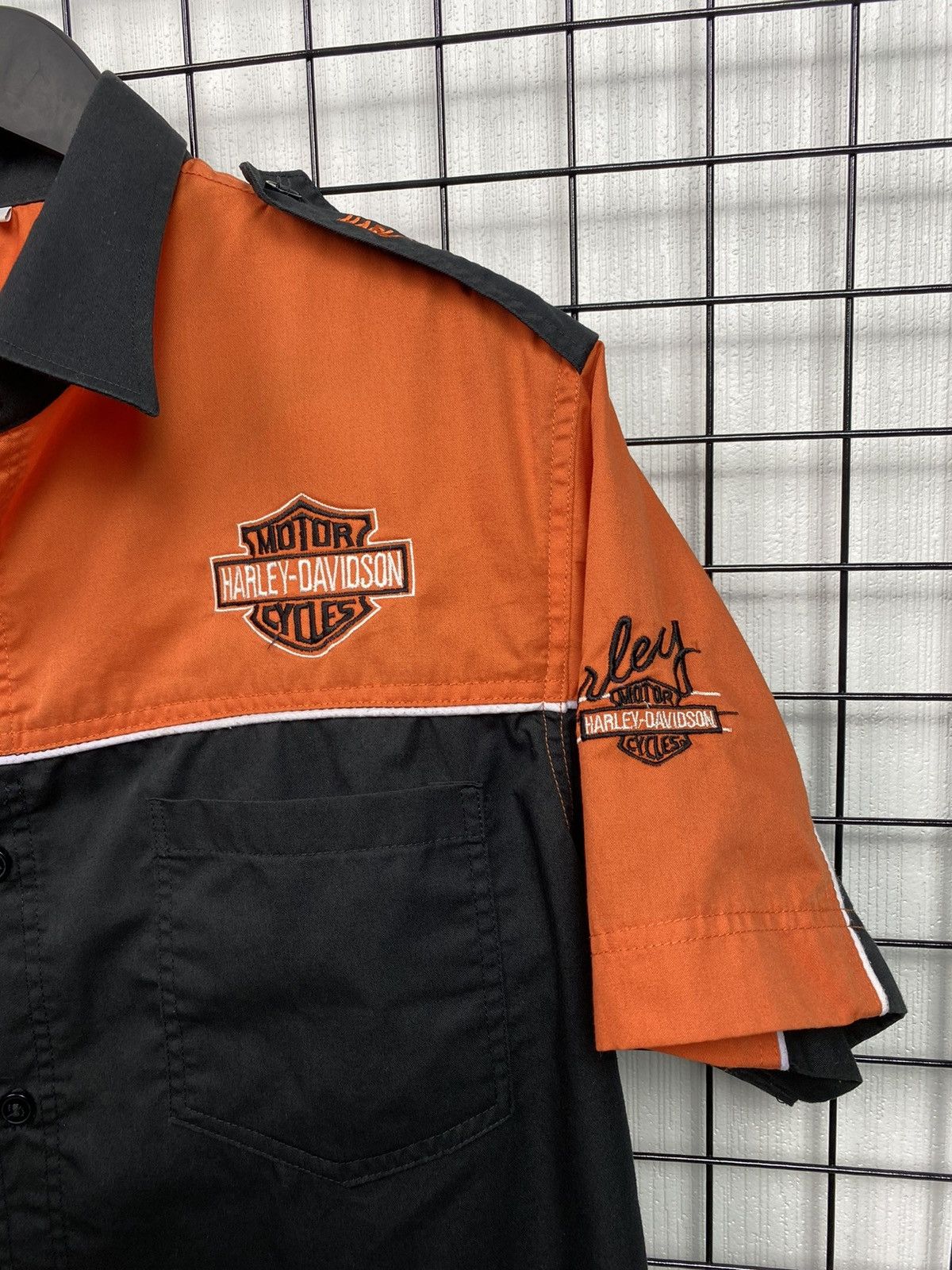 Vintage Vintage Harley Davidson Big Logo Short Sleeve Button Shirt L Size US L / EU 52-54 / 3 - 4 Thumbnail