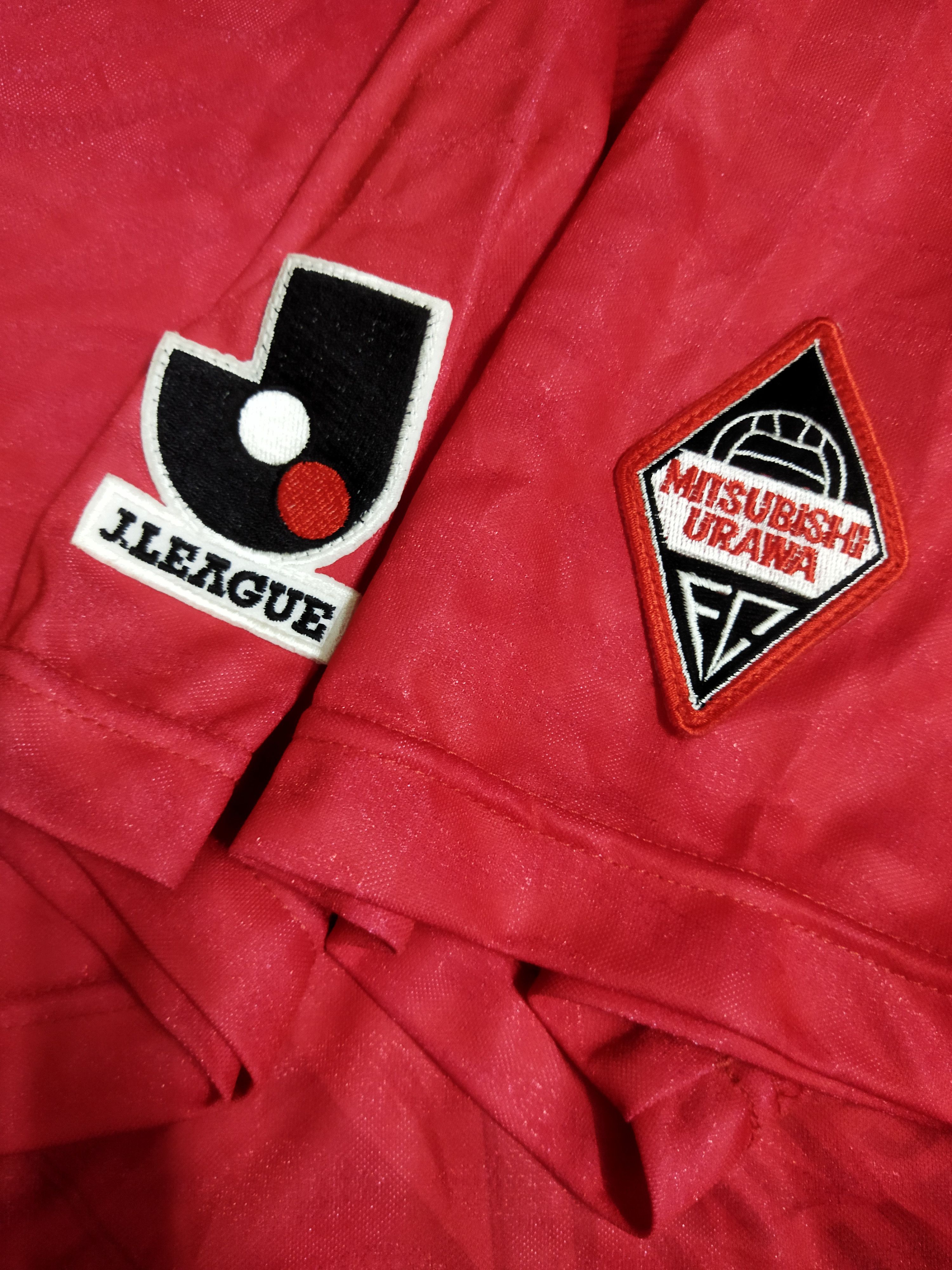 Umbro Vintage Urawa Red Jersey Size US XL / EU 56 / 4 - 4 Thumbnail