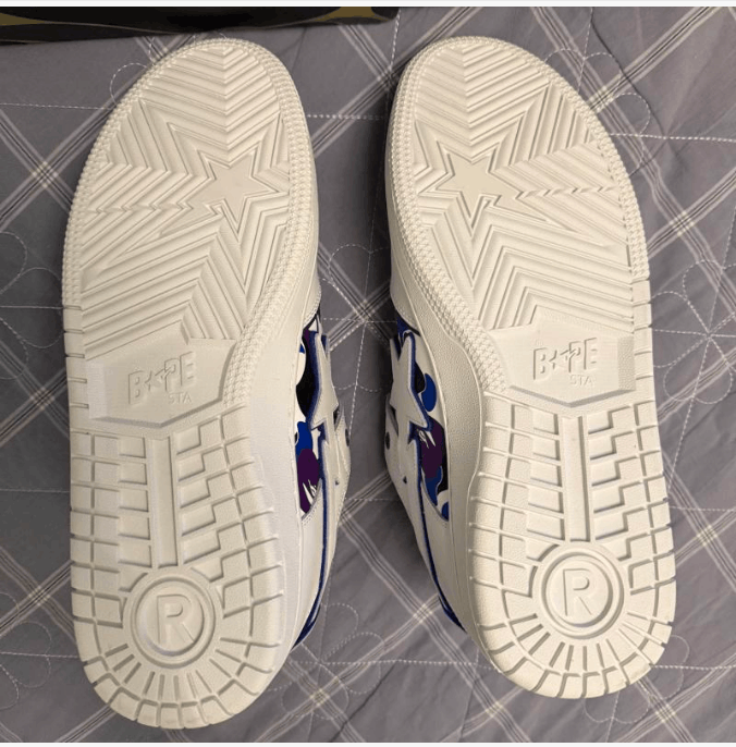 Bape A Bathing Ape Bapesta Low White Blue Camo Sole Size US 9.5 / EU 42-43 - 2 Thumbnail