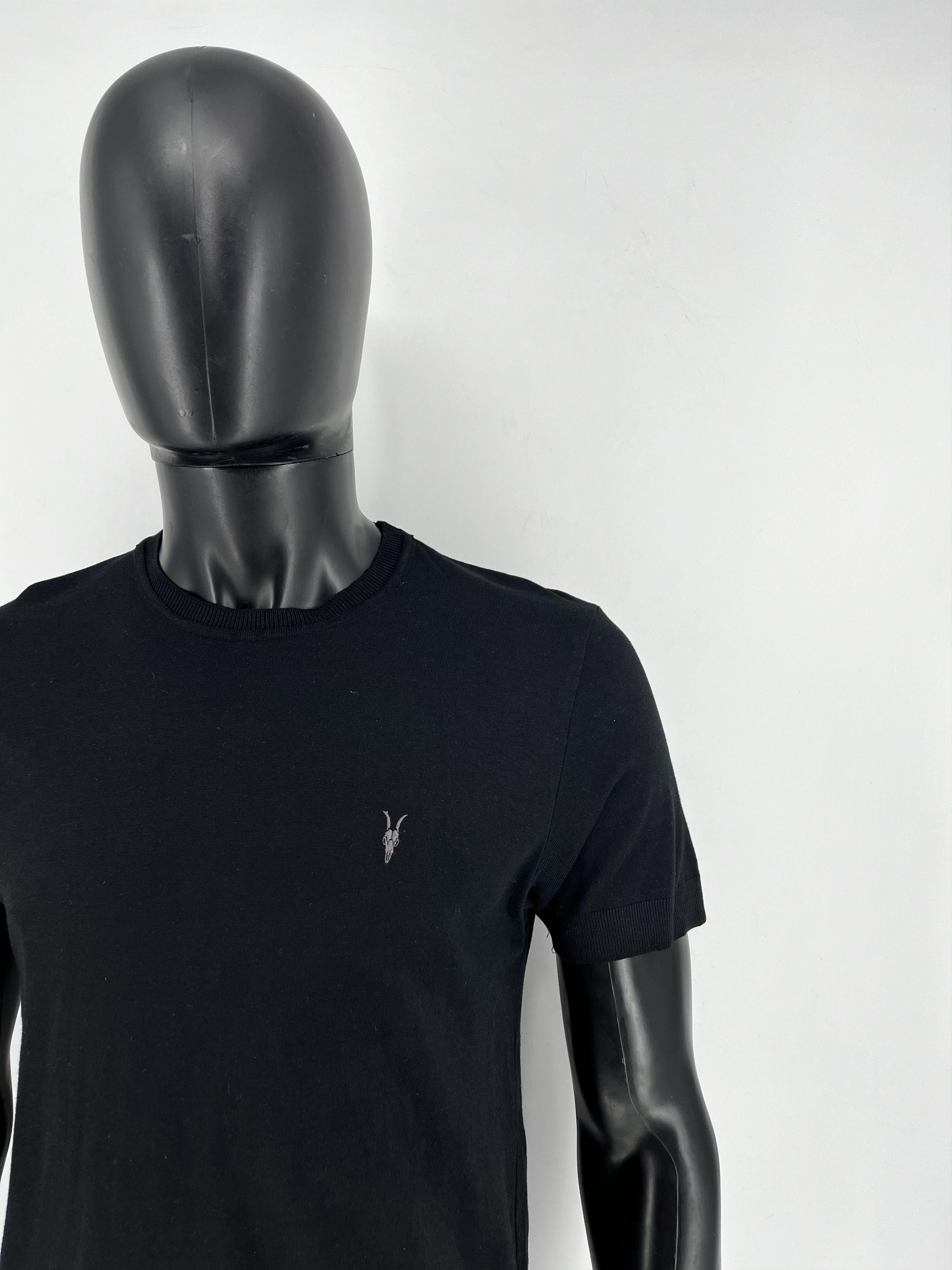 Allsaints Vintage Y2K Allsaints T-shirt Luxury Sportswear Size M Size US M / EU 48-50 / 2 - 6 Thumbnail