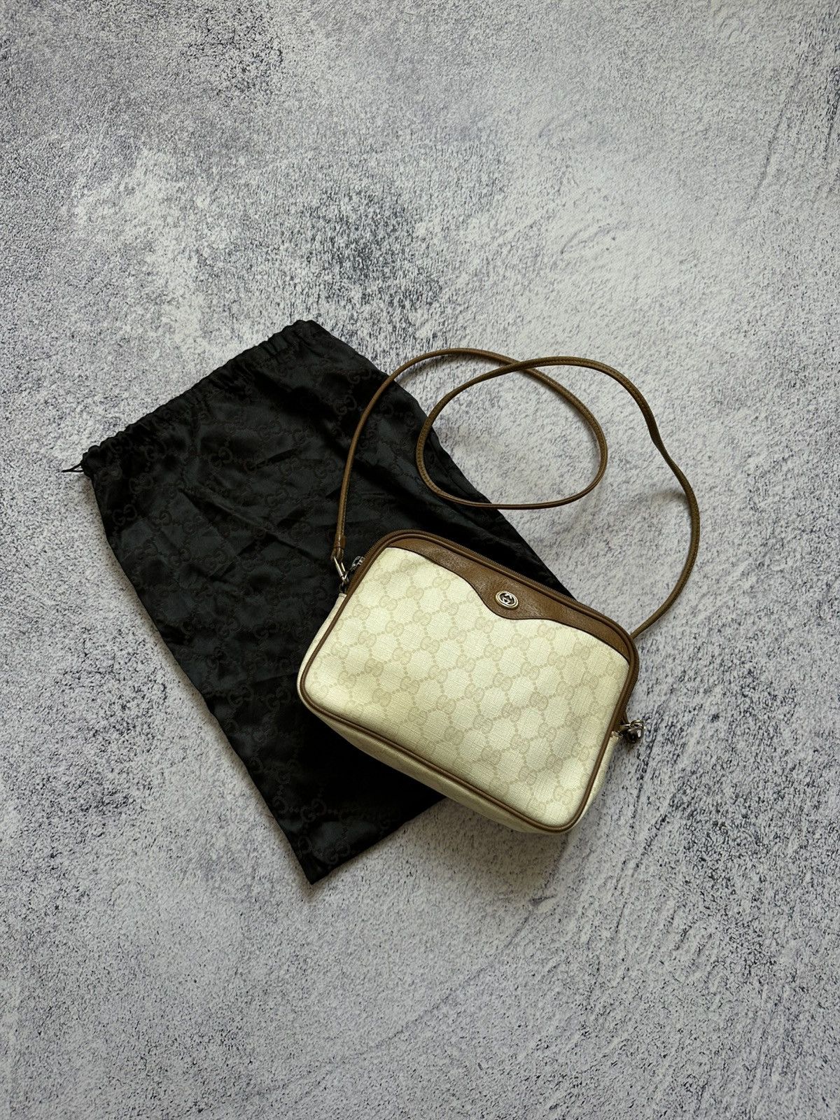 Gucci 80’s GUCCI GG Supreme Coated Canvas Zip Crossbody Bag Size ONE SIZE - 1 Thumbnail