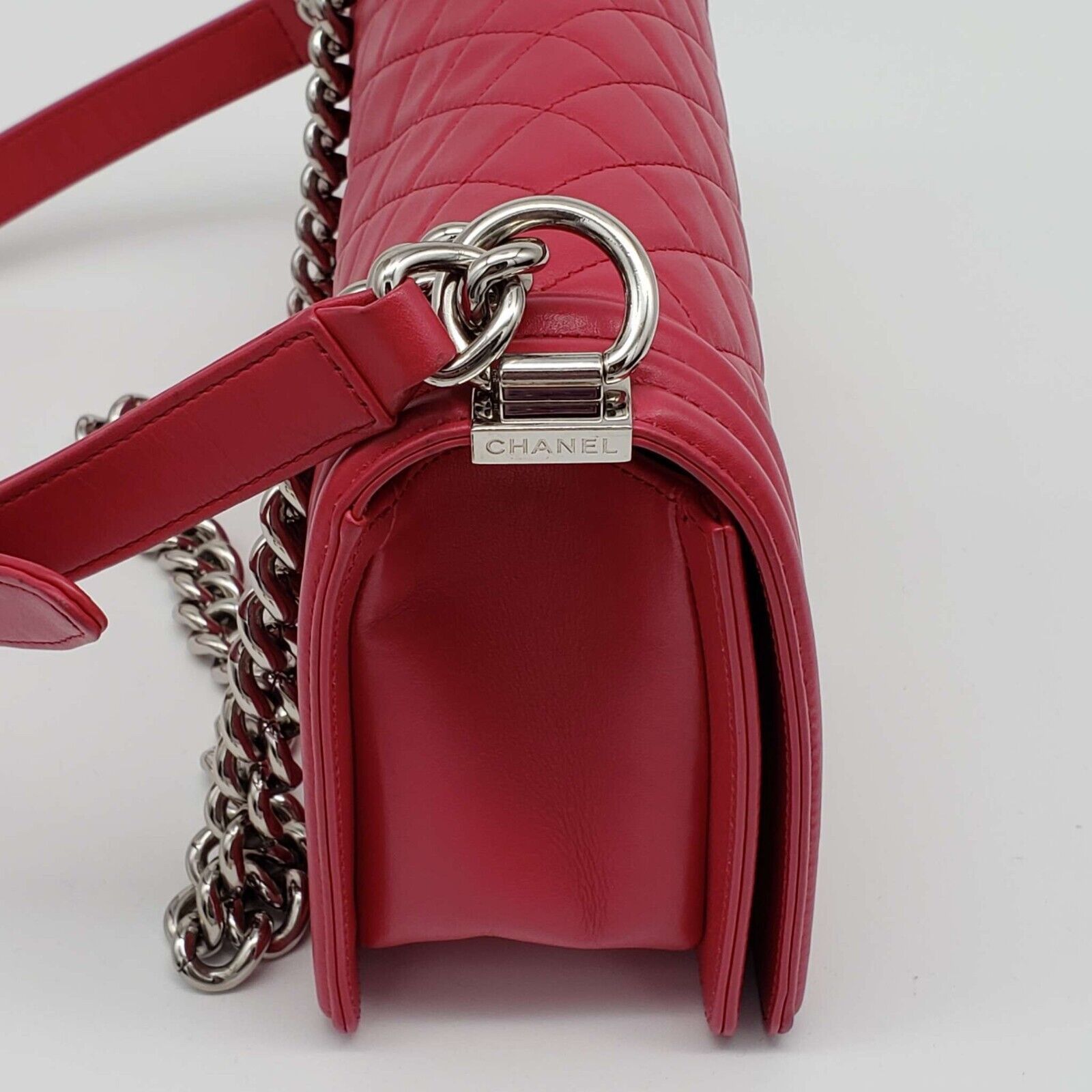 Chanel Authentic CHANEL Boy Leather Shoulder Bag 2550-080524 Size ONE SIZE - 6 Thumbnail