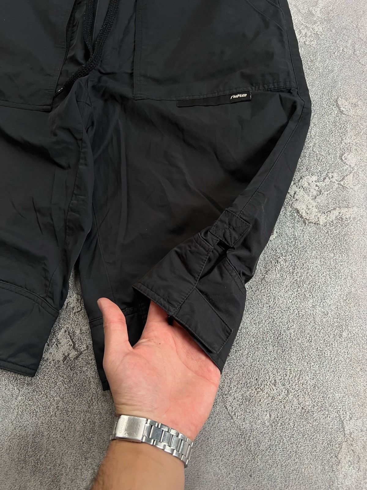 Nike Vintage Nike Breeches Shorts Nylon Swoosh Logo Size M Hype Size US 34 / EU 50 - 6 Thumbnail