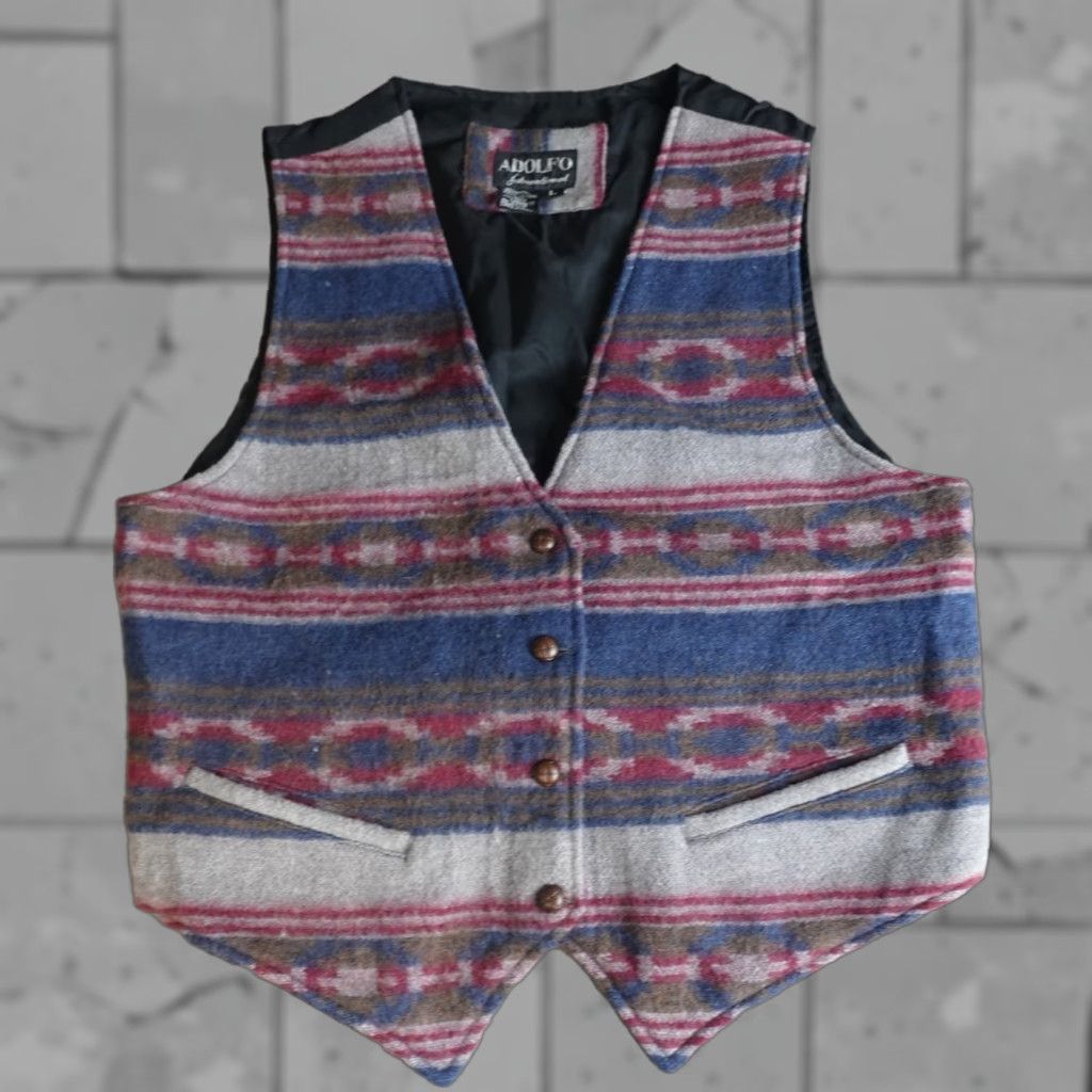 Vintage VINTAGE Adolfo Vest Womens L Red Gray Blue Wool Blend Aztec Western Southwestern Shirt Women L Red Aztec Wool Vest Size L / US 10 / IT 46 - 1 Thumbnail