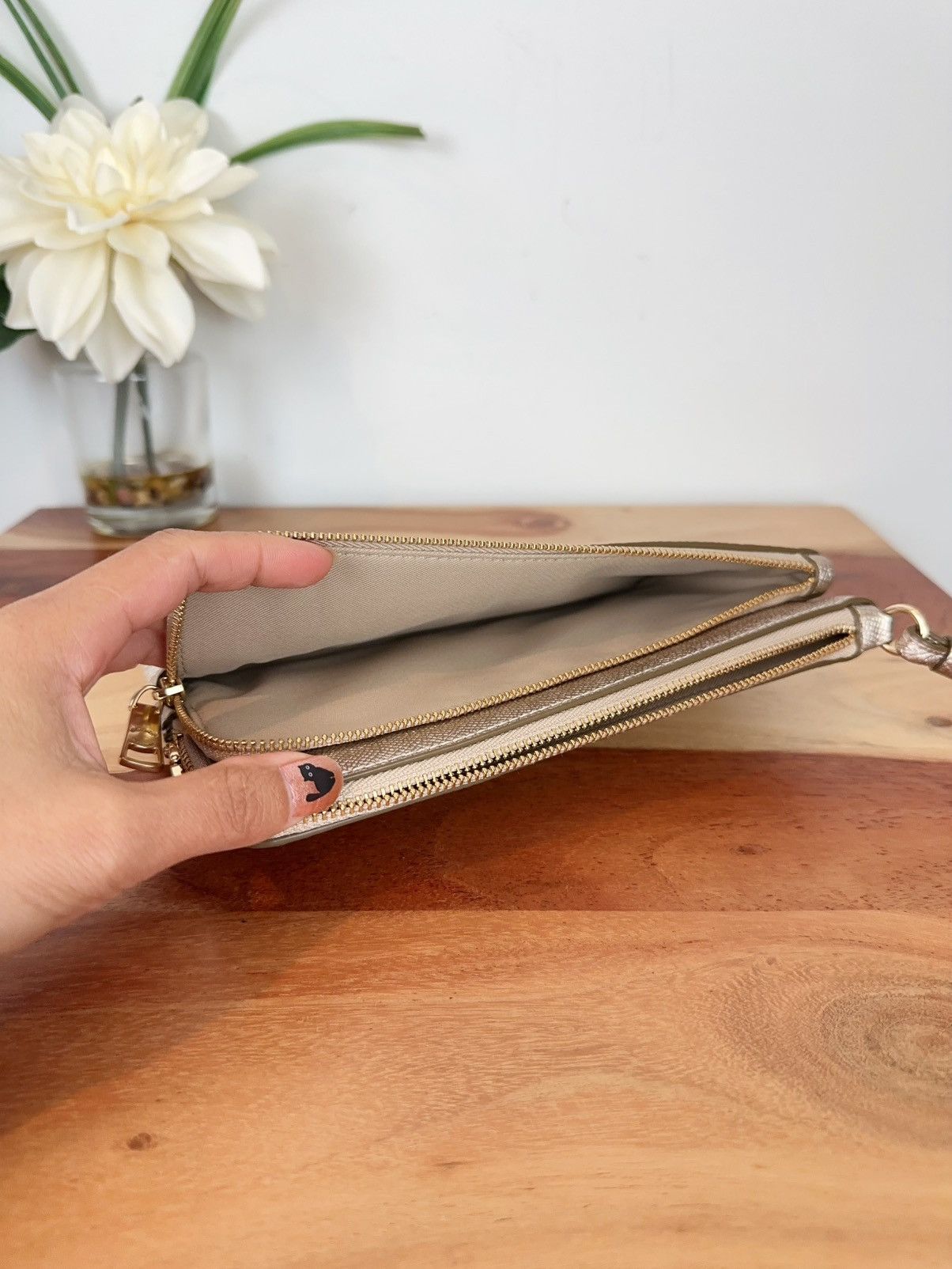 Coach NWT Coach Double Zip Wallet In Signature Canvas Size ONE SIZE - 4 Thumbnail