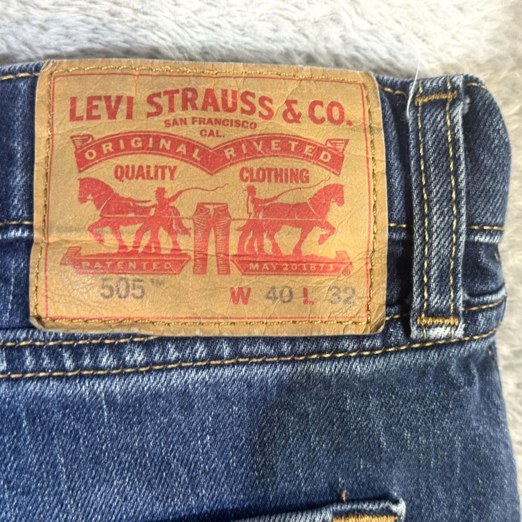Levi's Levi's 505 Jeans Mens 40x32 Blue Medium Wash Straight Denim Mid Rise Regular Fit Long Inseam 32" Size US 40 / EU 56 - 4 Thumbnail