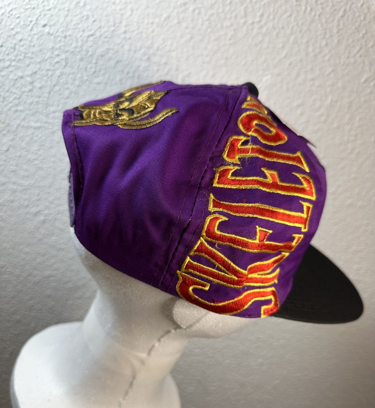 Other 1996 Skeleton Warriors Bruno Mario Cap Size ONE SIZE - 5 Thumbnail
