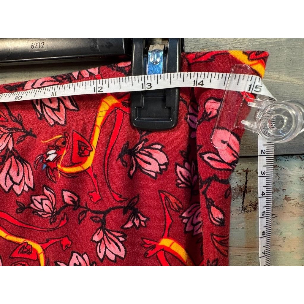Disney DISNEY MULAN MUSHU RED FLORAL Leggings LARGE Gently Used Size 30" / US 8 / IT 44 - 7 Thumbnail
