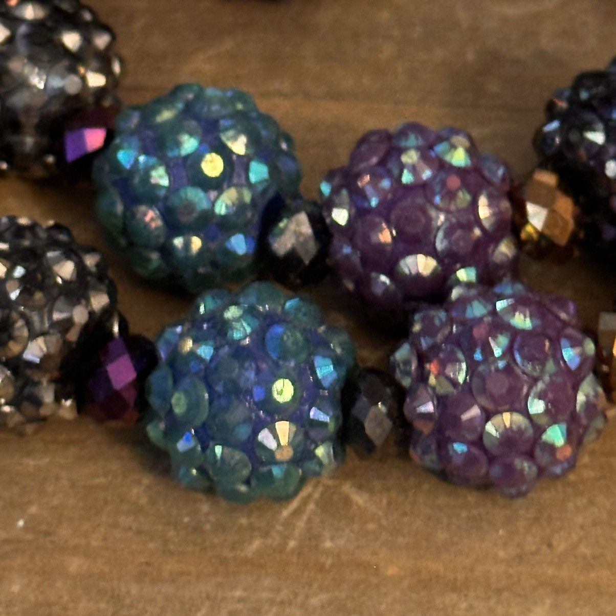 Other Multicolor sparkly studded bead stretch bracelets Size ONE SIZE - 4 Thumbnail