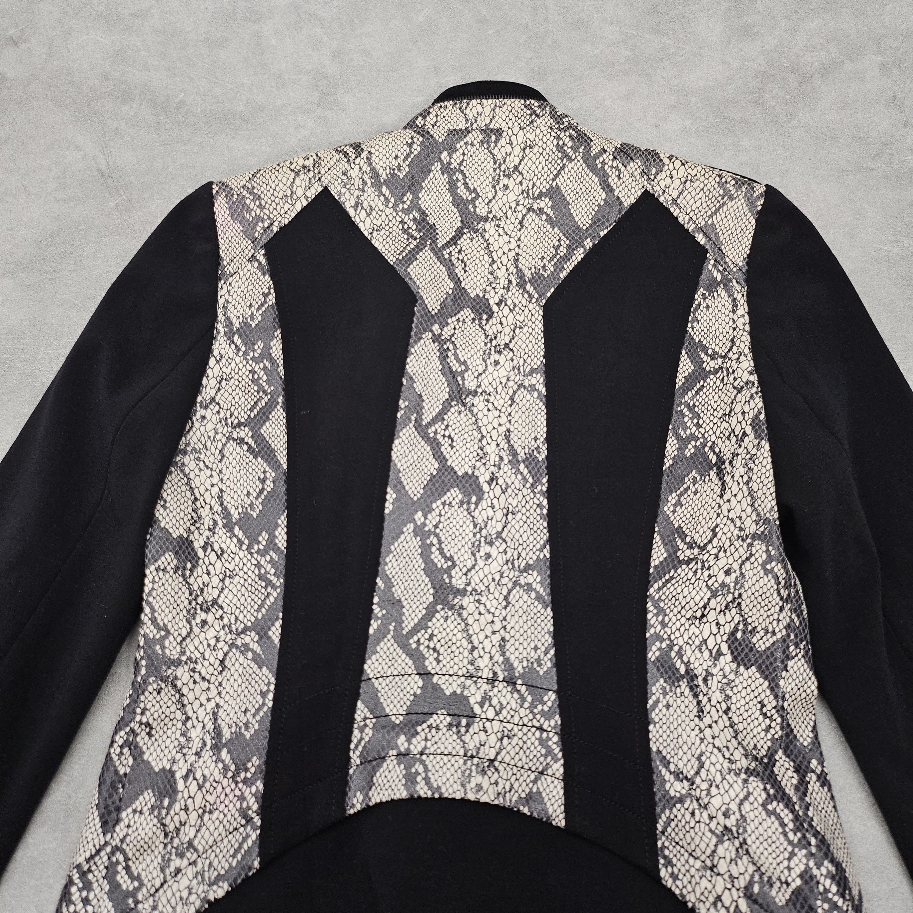 Japanese Brand Viki hybrid snakeskin blazer Size 36S - 7 Thumbnail