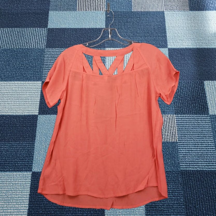 Vintage Francesca's Blouse Shirt Womens XS Orange Short Sleeve Button V-Neck Top Blouse Size XS / US 0-2 / IT 36-38 - 1 Thumbnail