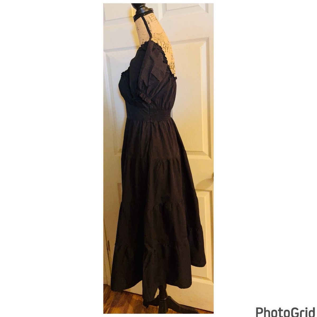 ASTR The Label Revolve ASTR The Label Midi Dress SOLD OUT Size S / US 4 / IT 40 - 4 Thumbnail