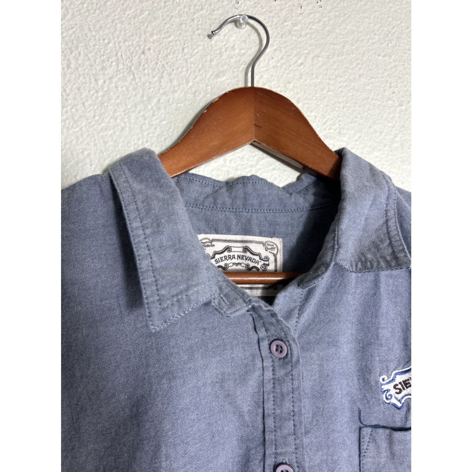 Vintage Sierra Nevada Women’s XL Long Sleeve Button Up Shirt Blue Chambray Size XL / US 12-14 / IT 48-50 - 3 Thumbnail