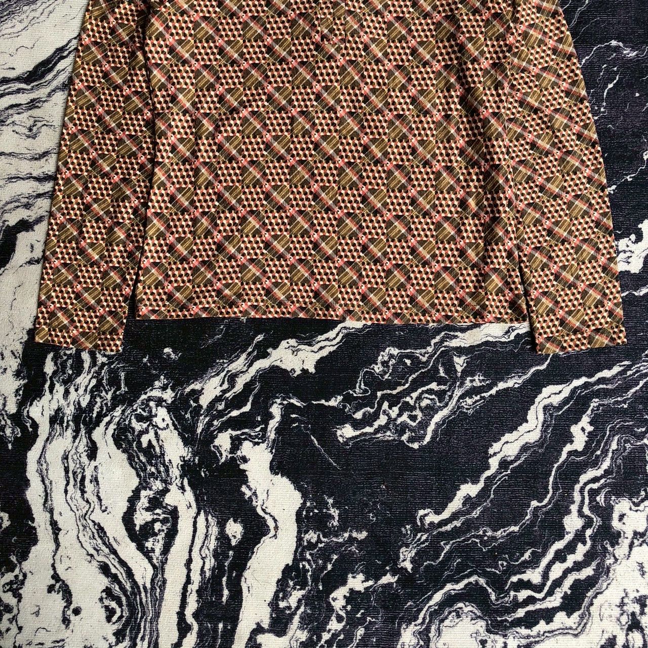 Versace Jeans Couture Vintage 90s Versace Jeans Couture Pattern Shirt Size XS / US 0-2 / IT 36-38 - 4 Thumbnail