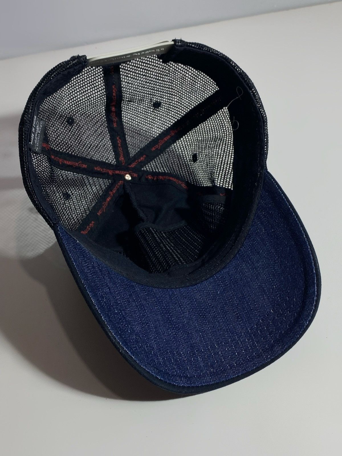 Ed Hardy Ed Hardy by Christian Audigier y2k hype cap rhinestones Size ONE SIZE - 12 Thumbnail
