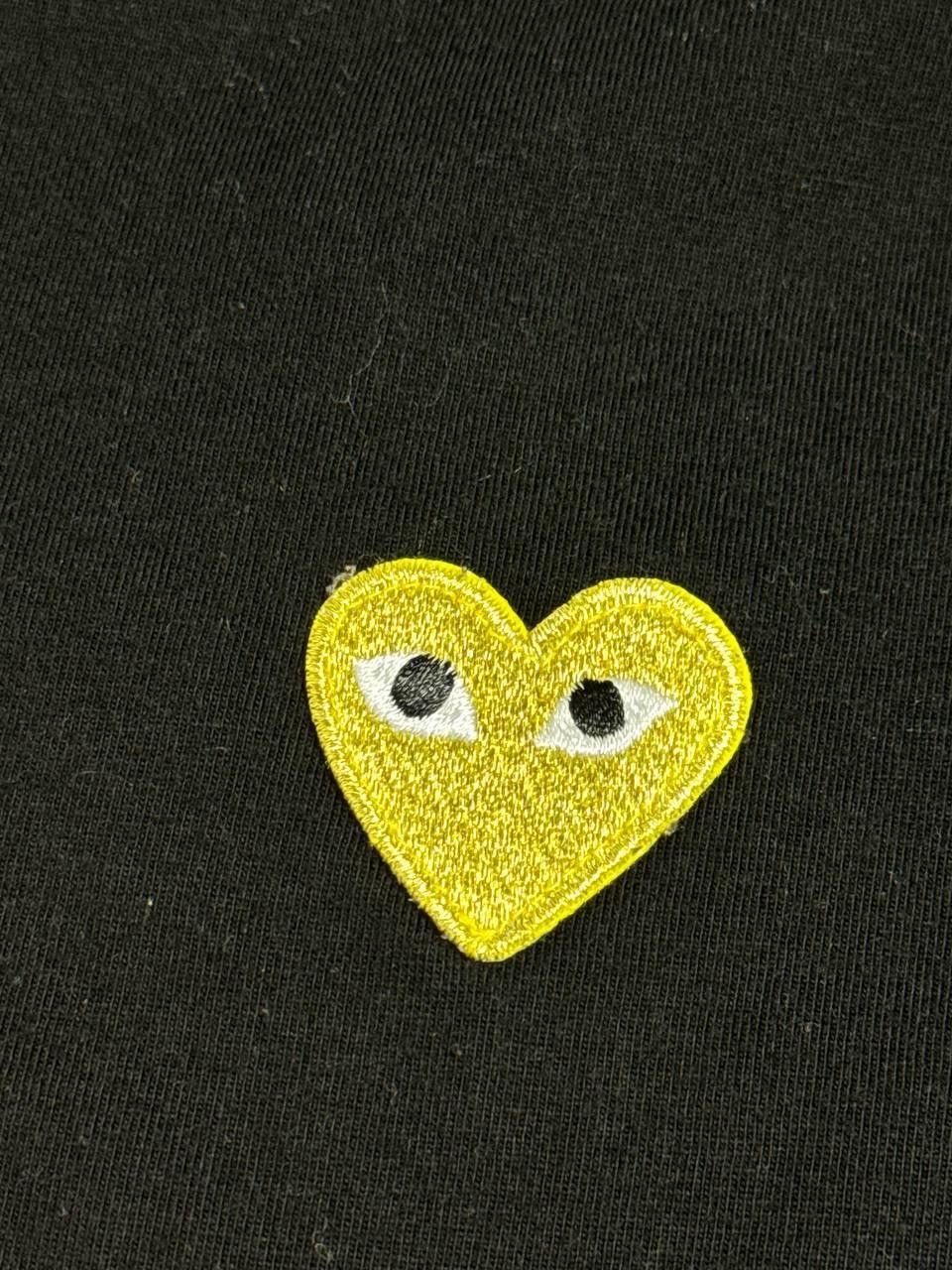 Comme des Garcons Comme Des Garcons Play Black Gold Heart T-Shirt Size US XL / EU 56 / 4 - 2 Thumbnail