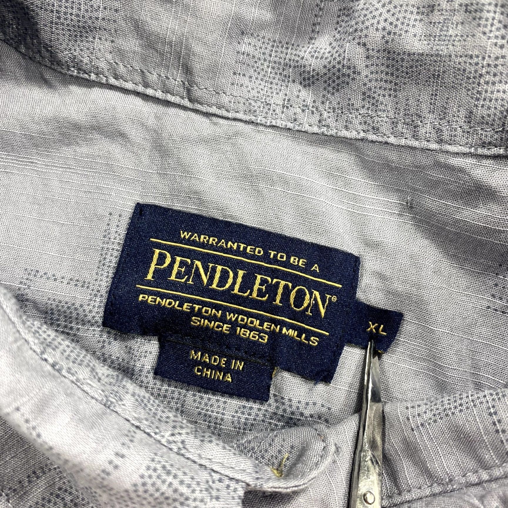 Pendleton Pendleton Shirt Mens XL Blue Button-Up Casual Outdoor Aztec Geometric 90s Western Decorated with Pockets Size US XL / EU 56 / 4 - 7 Thumbnail