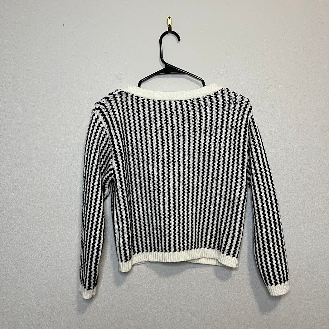 Designer Lucy Paris Taya Chevron Knit V-Neck Button Down Cardigan XS Size XS / US 0-2 / IT 36-38 - 3 Thumbnail