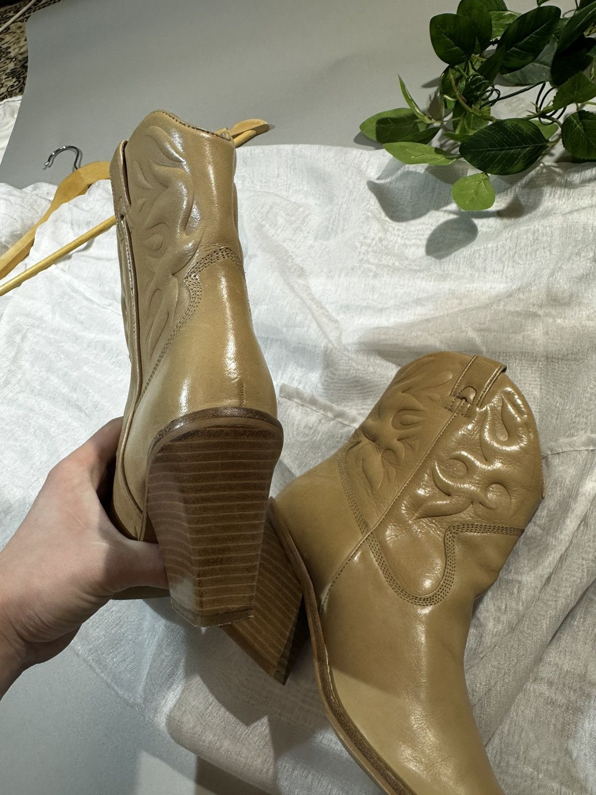 Other BRONX Leather Cowboy Ankle Boots Nude Pointed Toe Block Size US 7.5 / IT 37.5 - 9 Thumbnail