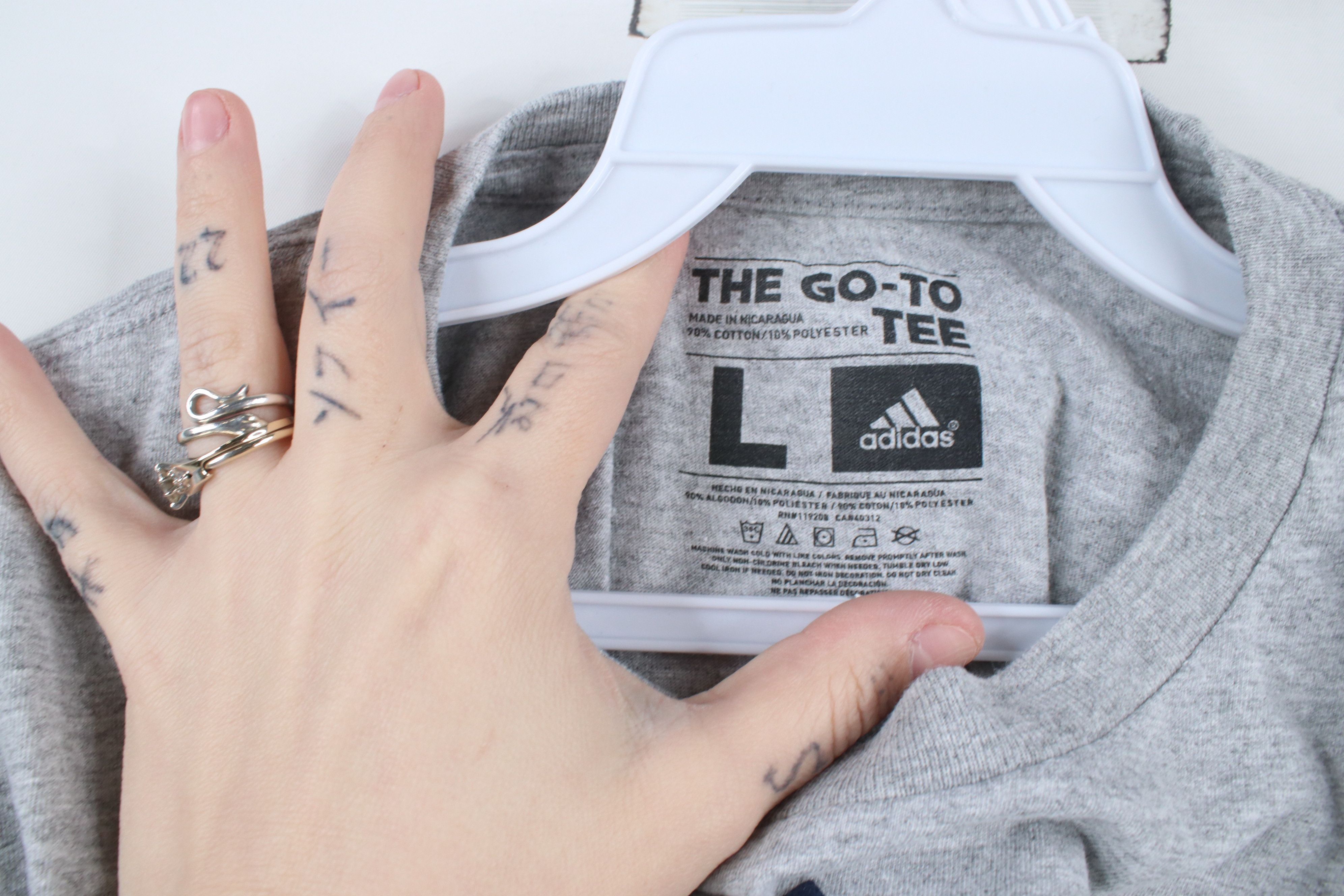 Adidas × Vintage Adidas Issued University of Michigan Soccer T-Shirt Gray Size US L / EU 52-54 / 3 - 9 Thumbnail