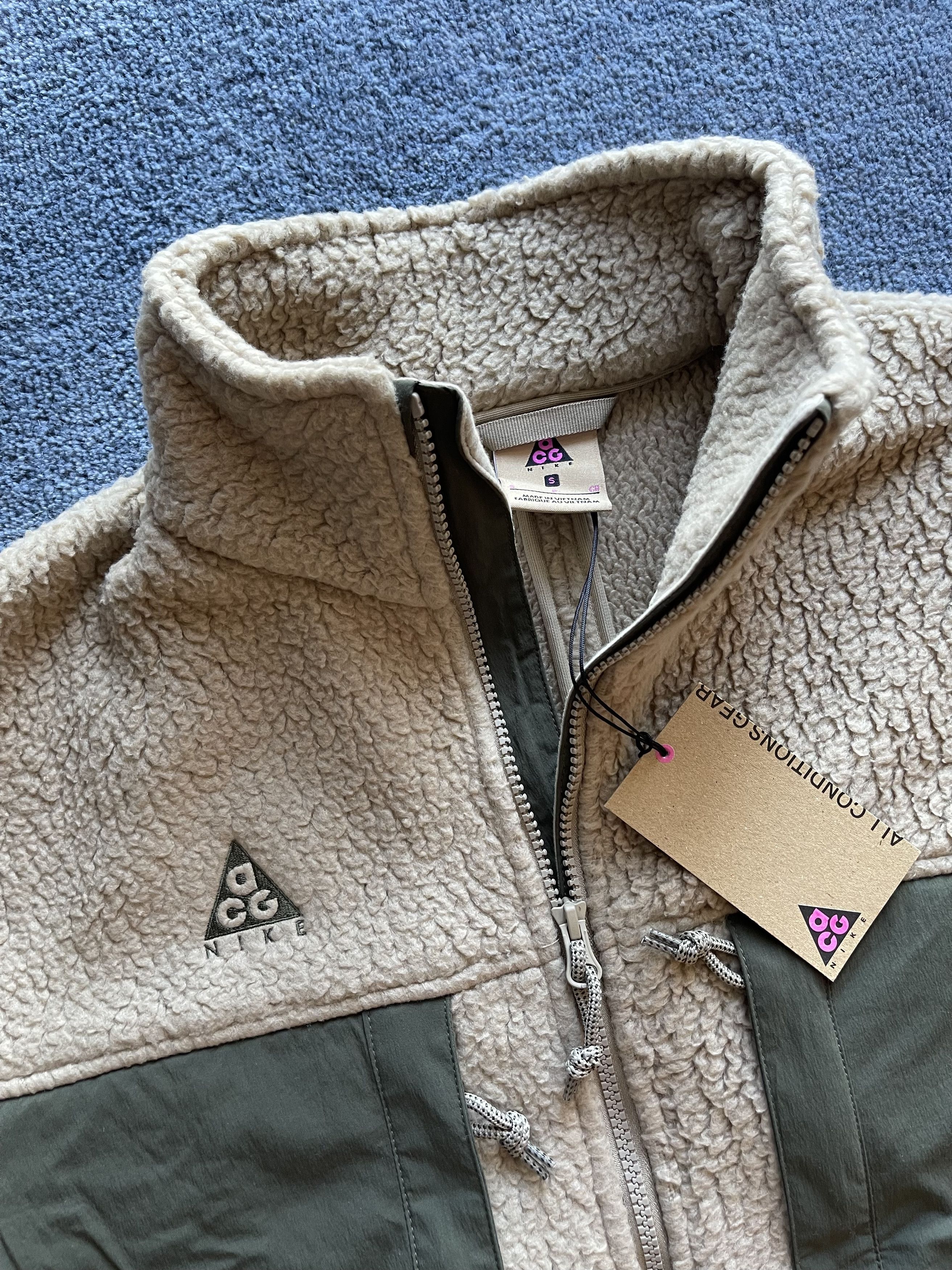 Nike ACG Nike ACG Microfleece Jacket Khaki Cargo Small Medium Size US S / EU 44-46 / 1 - 2 Thumbnail