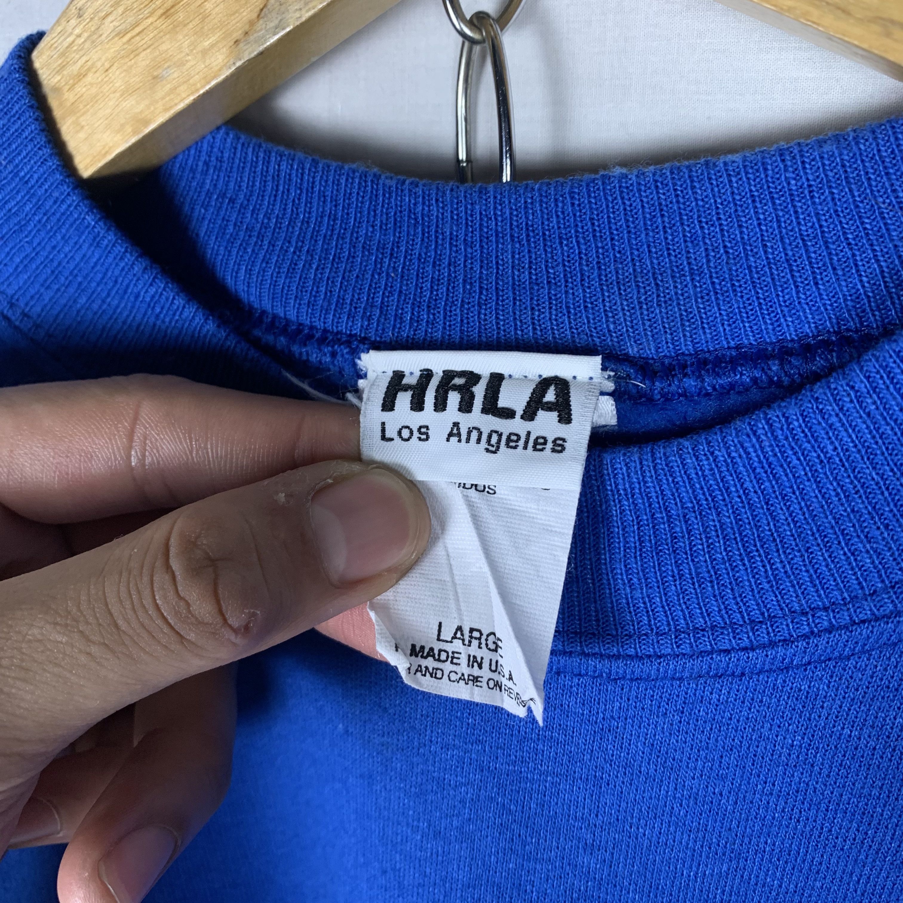 Vintage Vintage HRLA Los Angeles Sweatshirt Crewneck Size US L / EU 52-54 / 3 - 3 Thumbnail