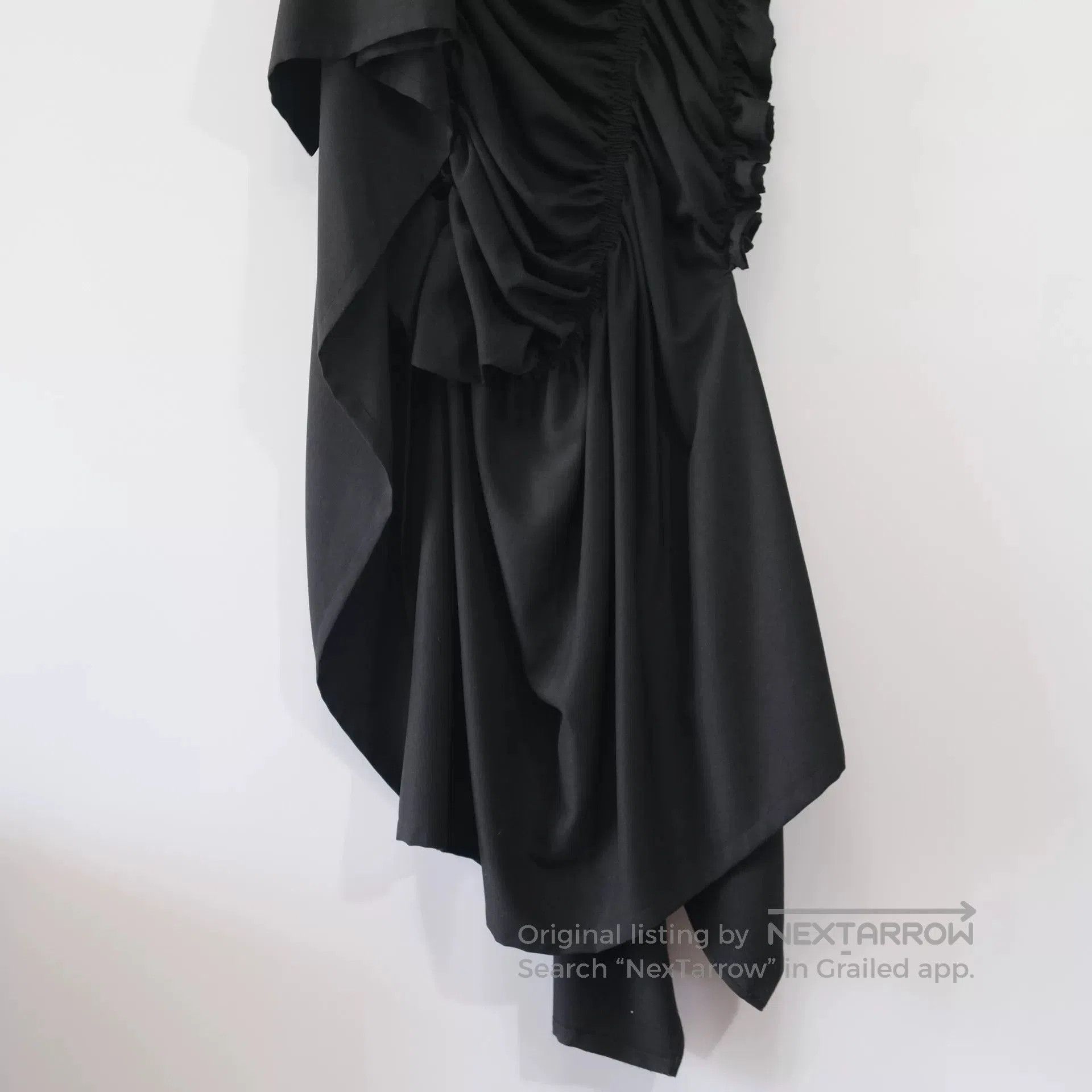 Yohji Yamamoto Stunning Yohji Yamamoto Black Dress. Size M / US 6-8 / IT 42-44 - 2 Thumbnail