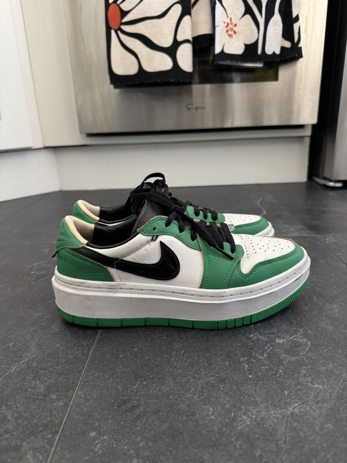 Nike Jordan 1 Elevate Low SE Lucky Green Size US 8 / IT 38 - 1 Thumbnail