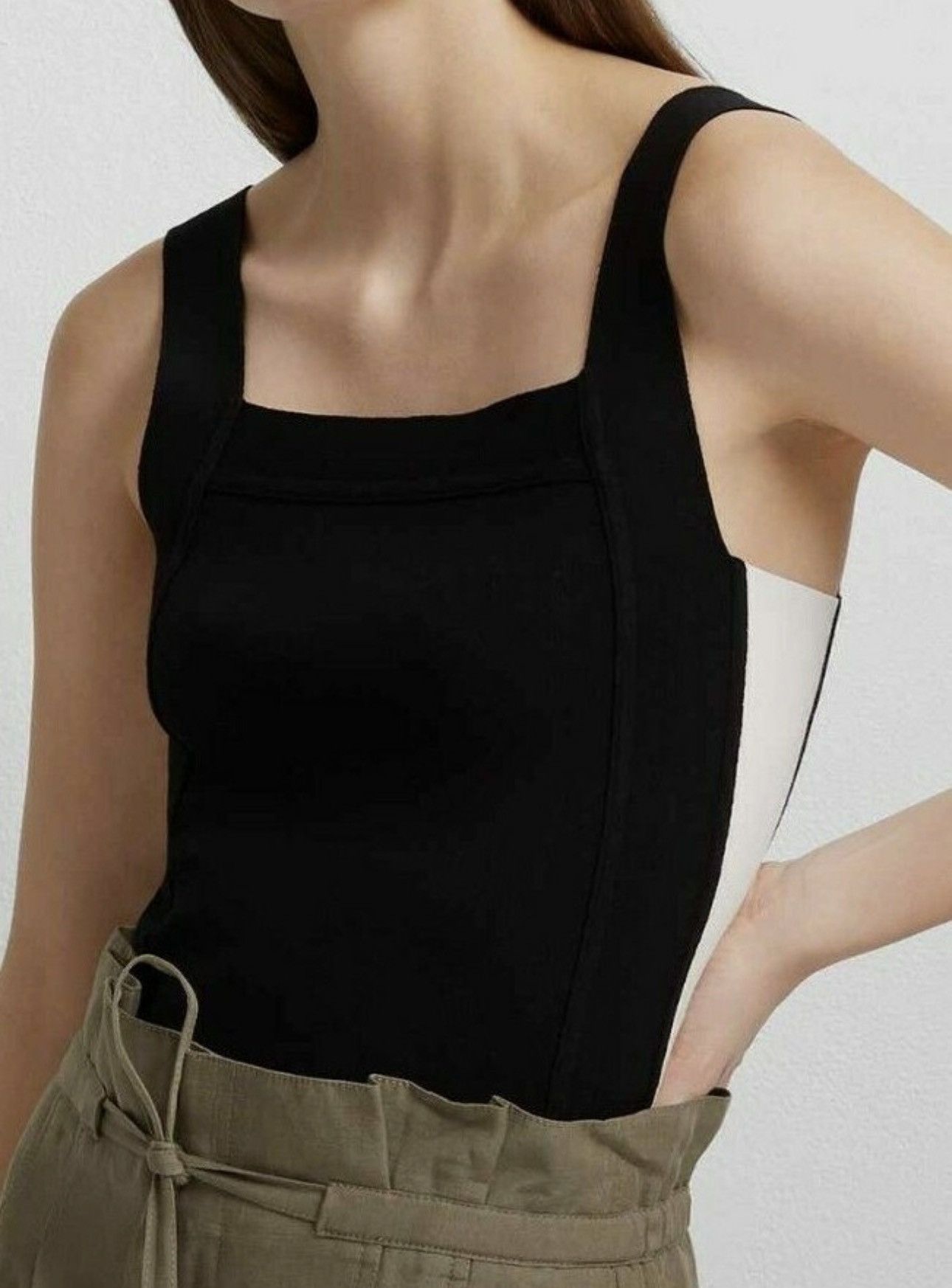 Club Monaco Club Monaco black top with white striped detail on the sides Size S / US 4 / IT 40 - 1 Thumbnail
