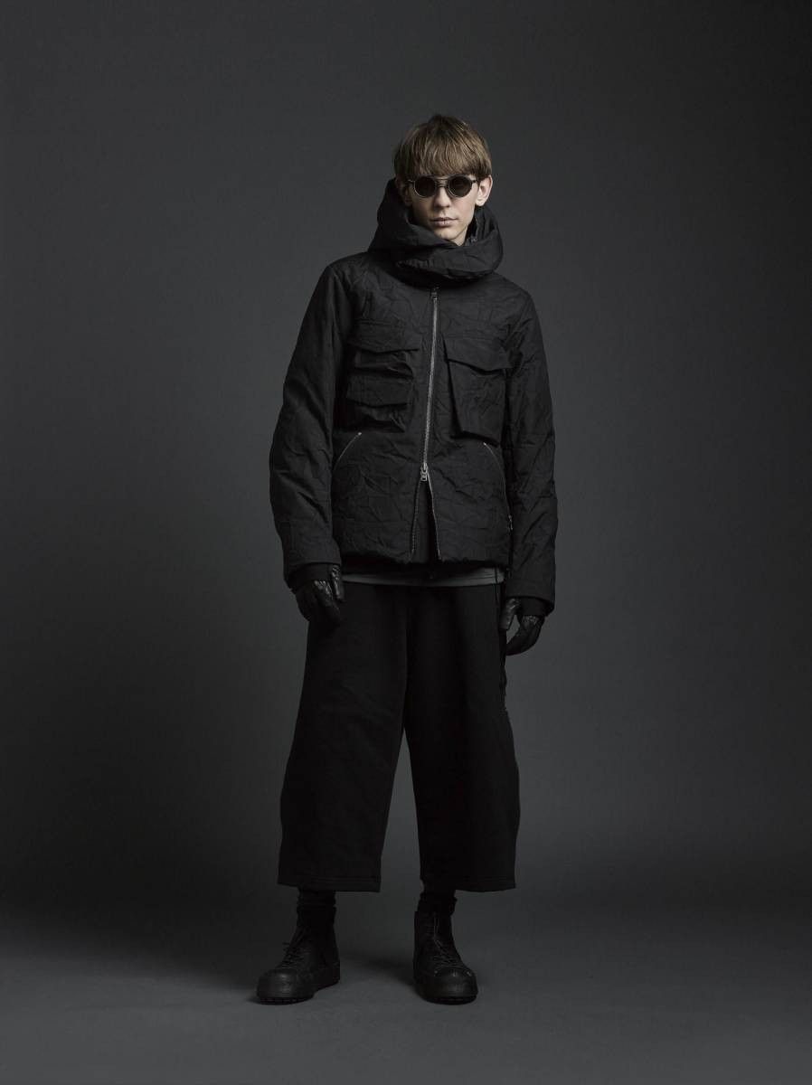 The Viridi-anne Back Zip Down Jacket JP 3 US M Size US L / EU 52-54 / 3 - 3 Thumbnail