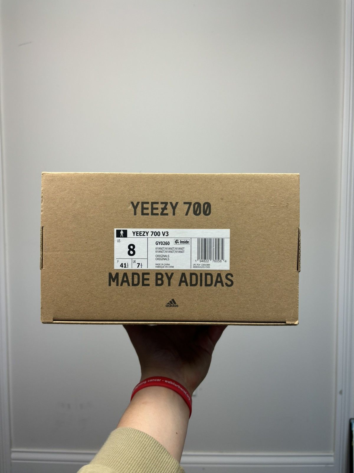 Adidas Adidas yeezy 700 v3 kyanite Size US 8 / EU 41 - 20 Thumbnail