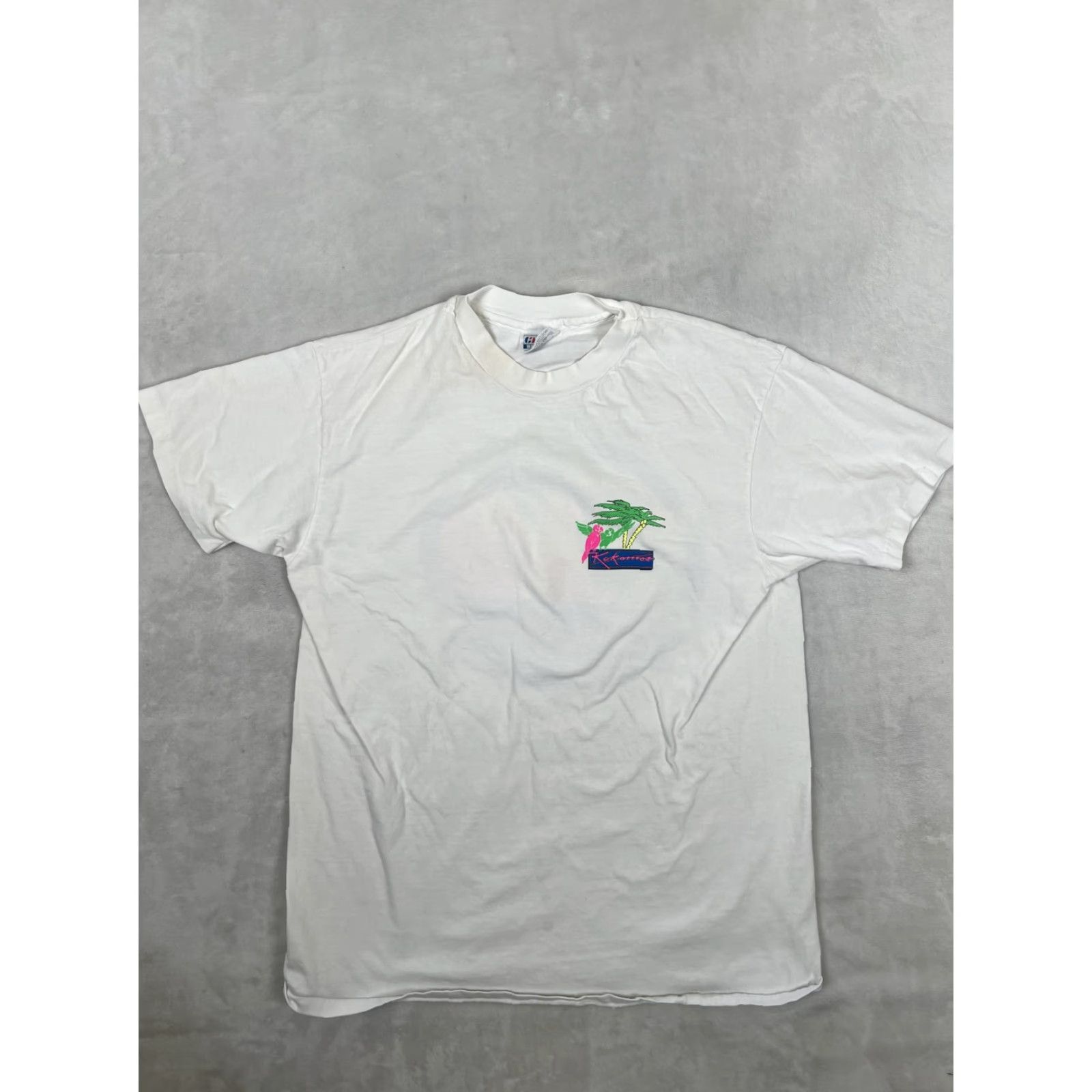 Hanes VINTAGE Kekorros Parrot Palm Trees T-Shirt Mens M/L White Tropical USA Beach Size US M / EU 48-50 / 2 - 2 Thumbnail