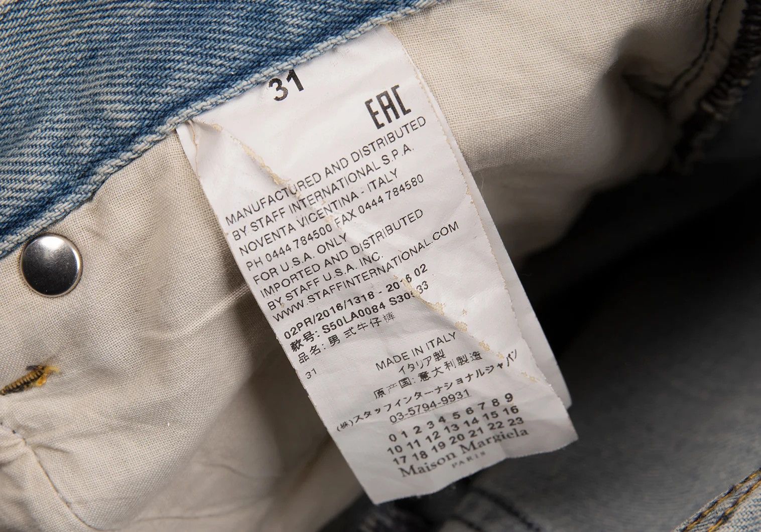 Maison Margiela Bleached Denim Pants in Indigo Light, Size 31 Size US 31 - 15 Thumbnail
