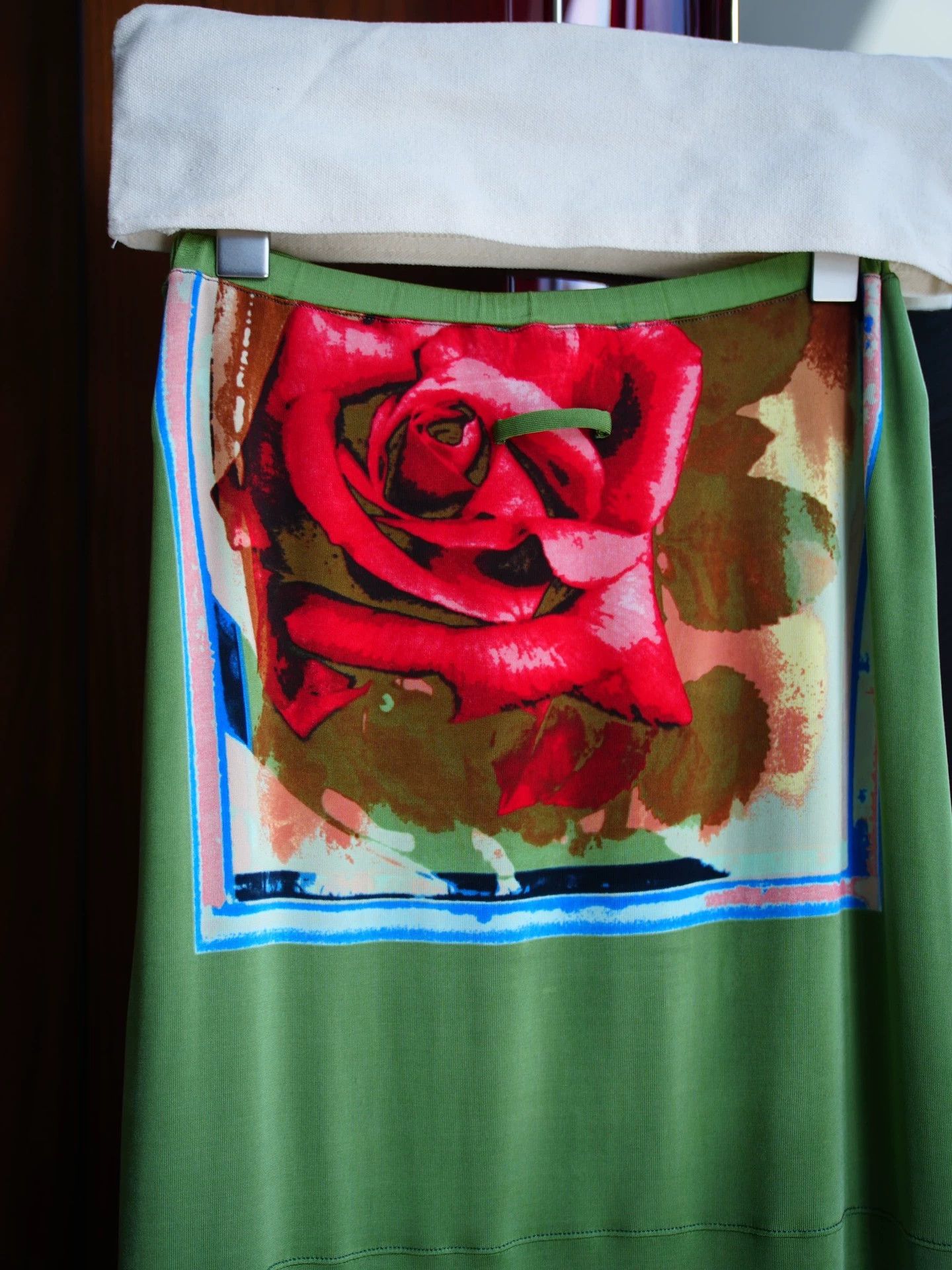 Jean Paul Gaultier JPG 90s Rare Rose Print Stretch Side Slit Skirt S Size 26" / US 2 / IT 38 - 9 Thumbnail