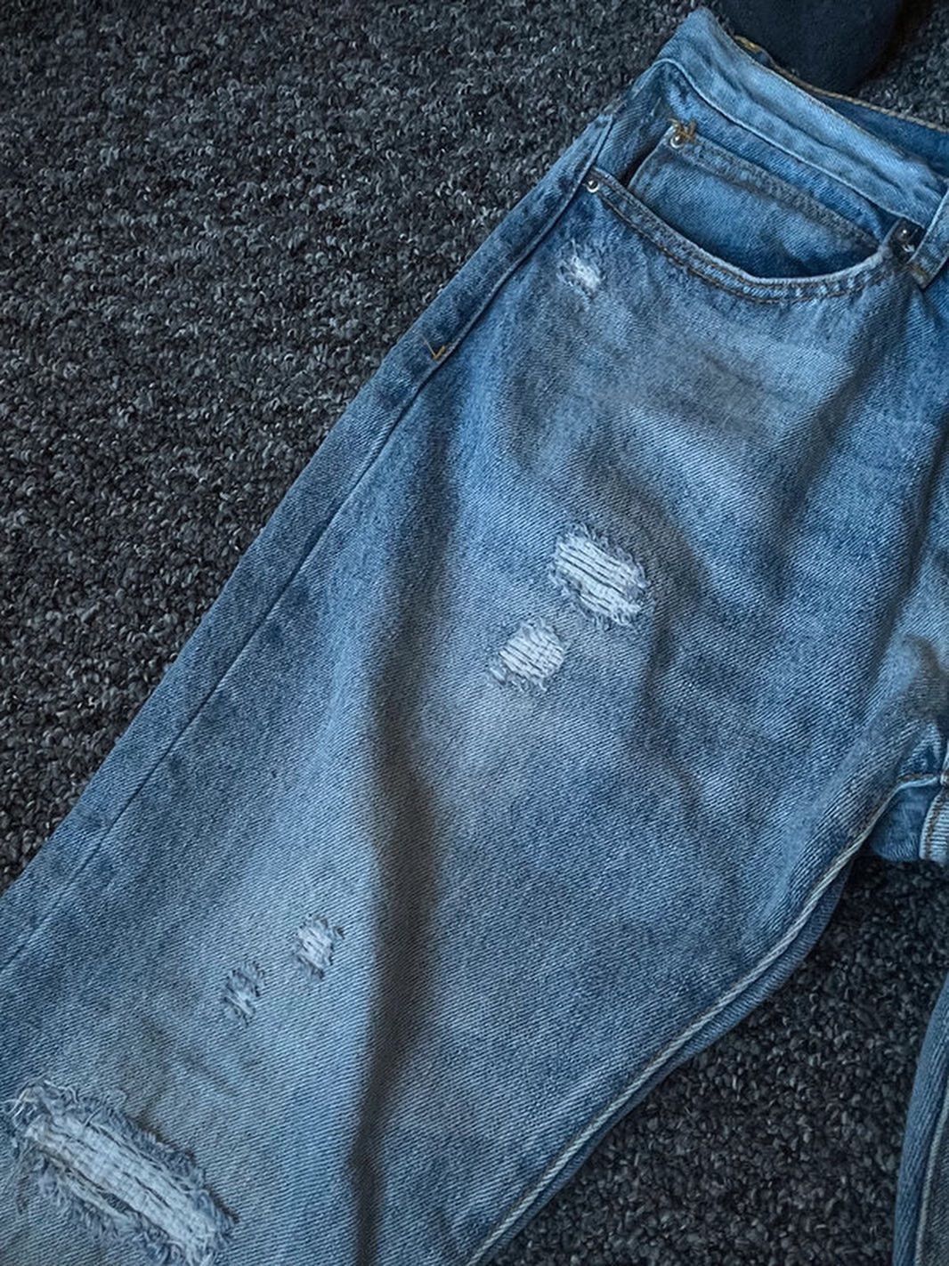 MNML MNML distressed denim jeans Size US 32 / EU 48 - 2 Thumbnail