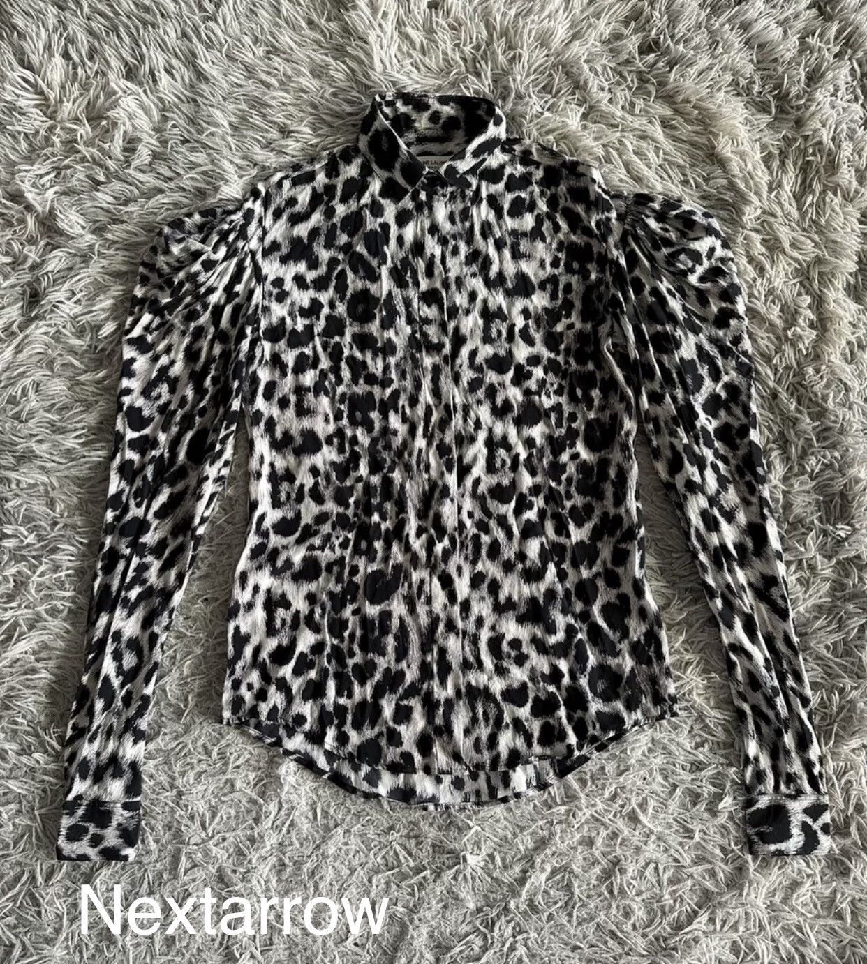 Saint Laurent Paris × Yves Saint Laurent Saint Laurent SLP 16SS leopard print black silk shirt Size XS / US 0-2 / IT 36-38 - 1 Thumbnail