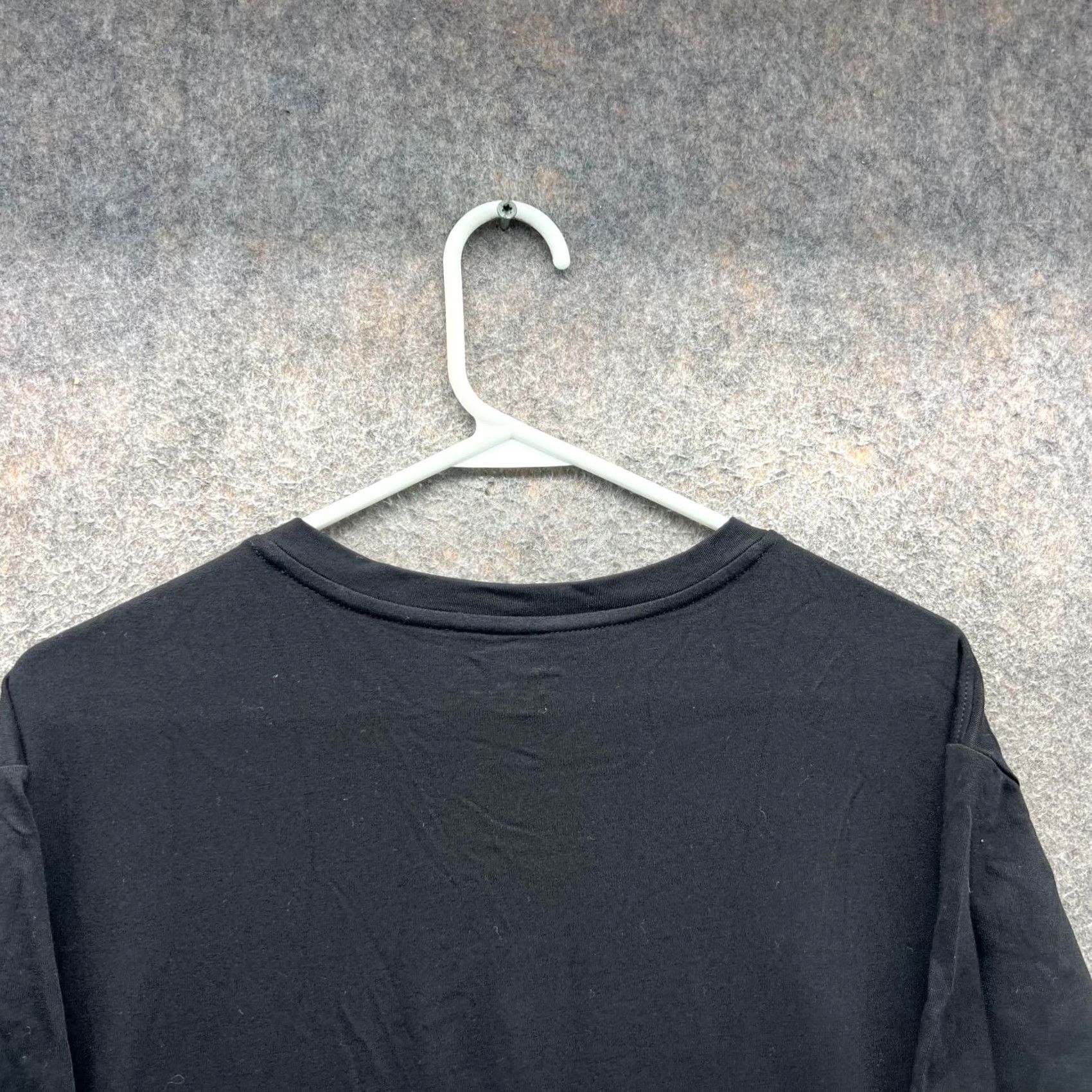 Vintage Tahari Shirt Mens XL Black V-Neck Cotton Tee Golf Casual T-Shirt Logo Size US XL / EU 56 / 4 - 4 Thumbnail