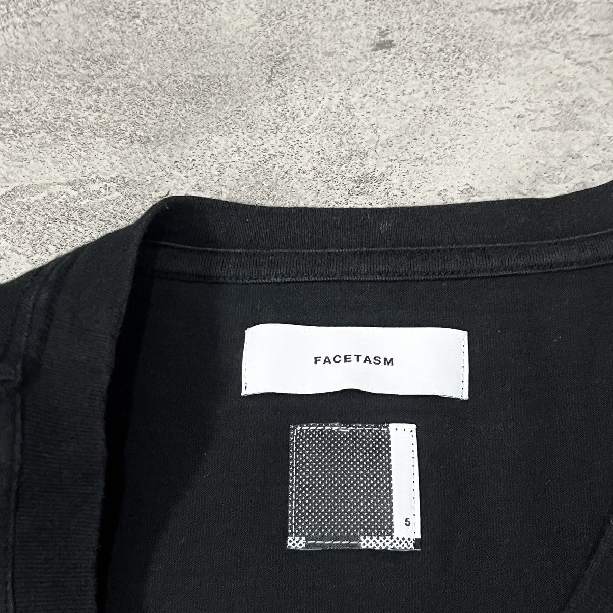 Facetasm Facetasm Lettering SS Tee - Black Size US XXL / EU 58 / 5 - 11 Thumbnail