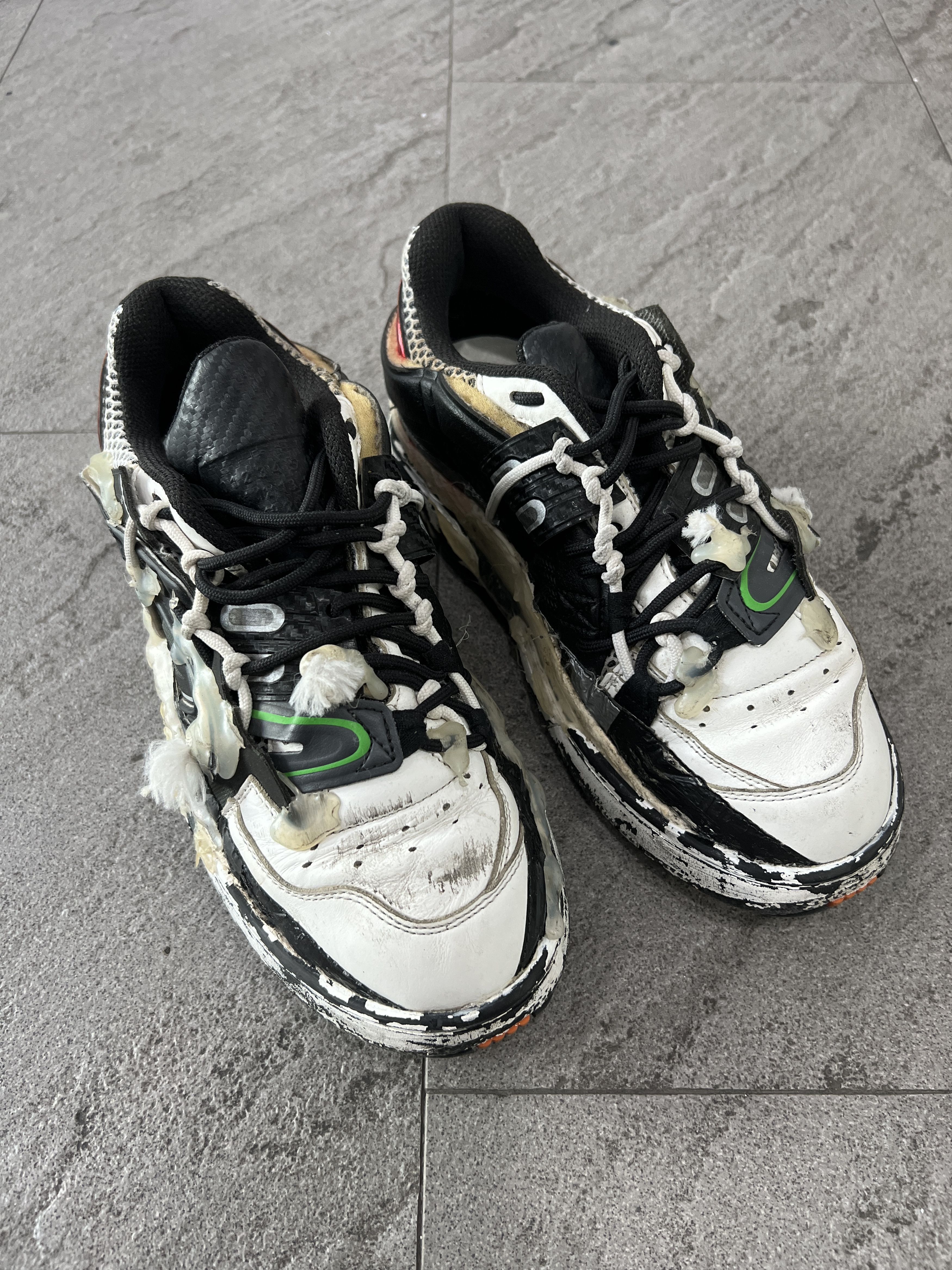 Maison Margiela Maison Margiela Fusion Sneakers Black/Red Size US 6.5 / EU 39-40 - 4 Thumbnail