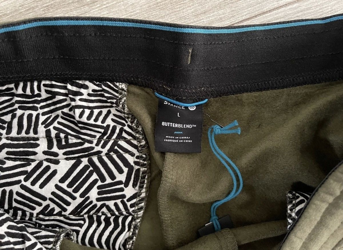Stance Socks Stance Shelter Short with Butter Blend Olive Size Large New Size US 36 / EU 52 - 4 Thumbnail