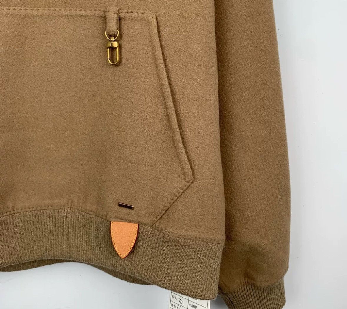 Louis Vuitton Louis Vuitton sleeved sweatshirt wool with cashmere hoodie Size US S / EU 44-46 / 1 - 4 Thumbnail