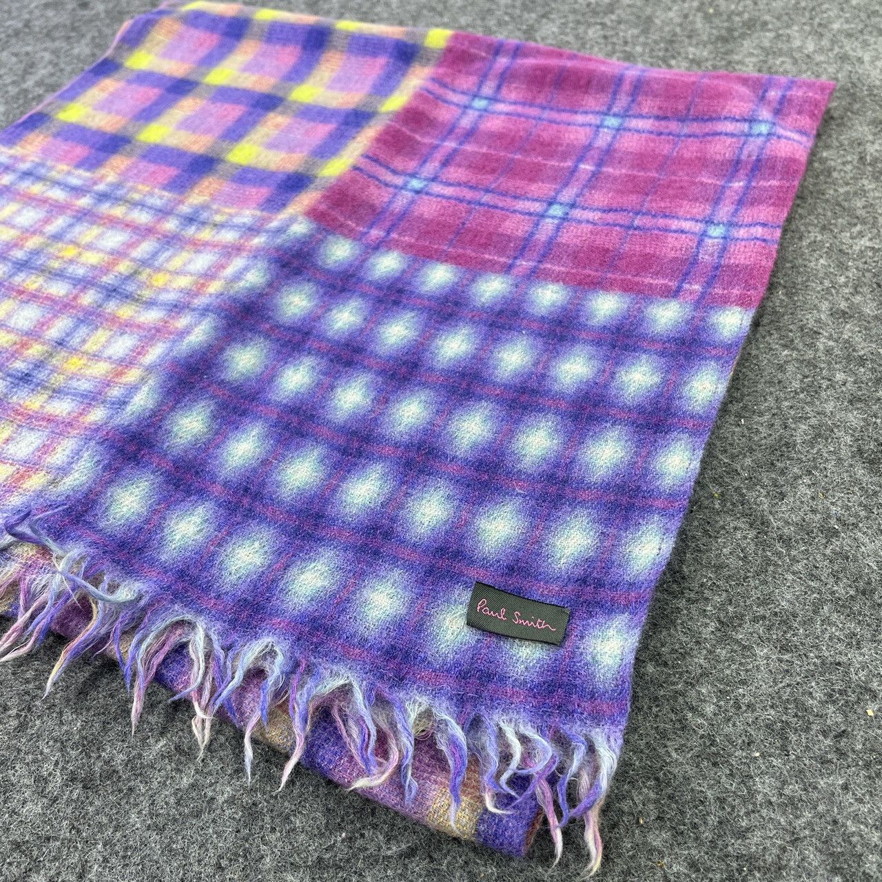 Paul Smith Paul Smith Stole / Scarf / Muffler / Neckwear T377 Size ONE SIZE - 5 Thumbnail