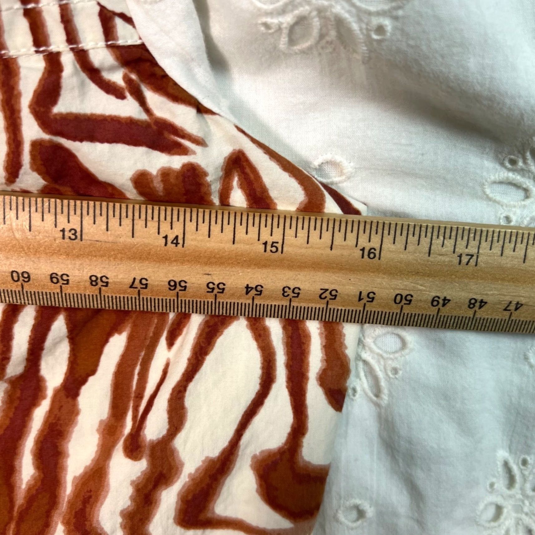 Vintage LOVE THE LABEL Blouse Women Puff Sleeve Square Neck Brown M Adult Women Brown Puff Sleeve Top 90s Concert? (No, avoid adding uncertain). Size M / US 6-8 / IT 42-44 - 5 Thumbnail