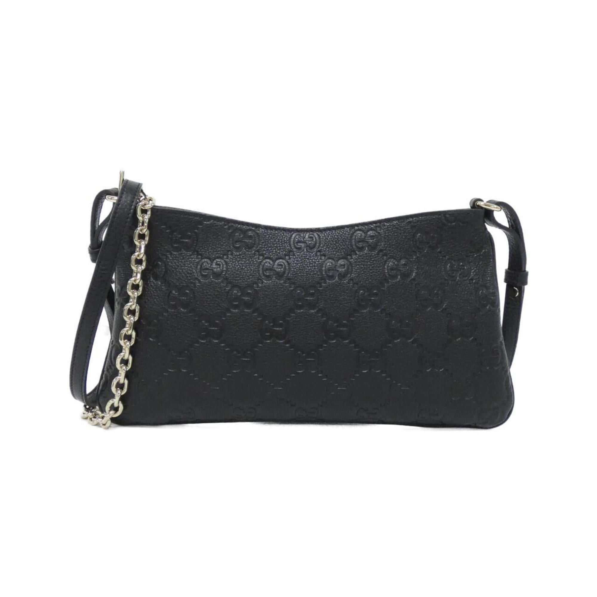 Gucci GG Emblem 815277 Aaeem Shoulder Bag in Black, Women's