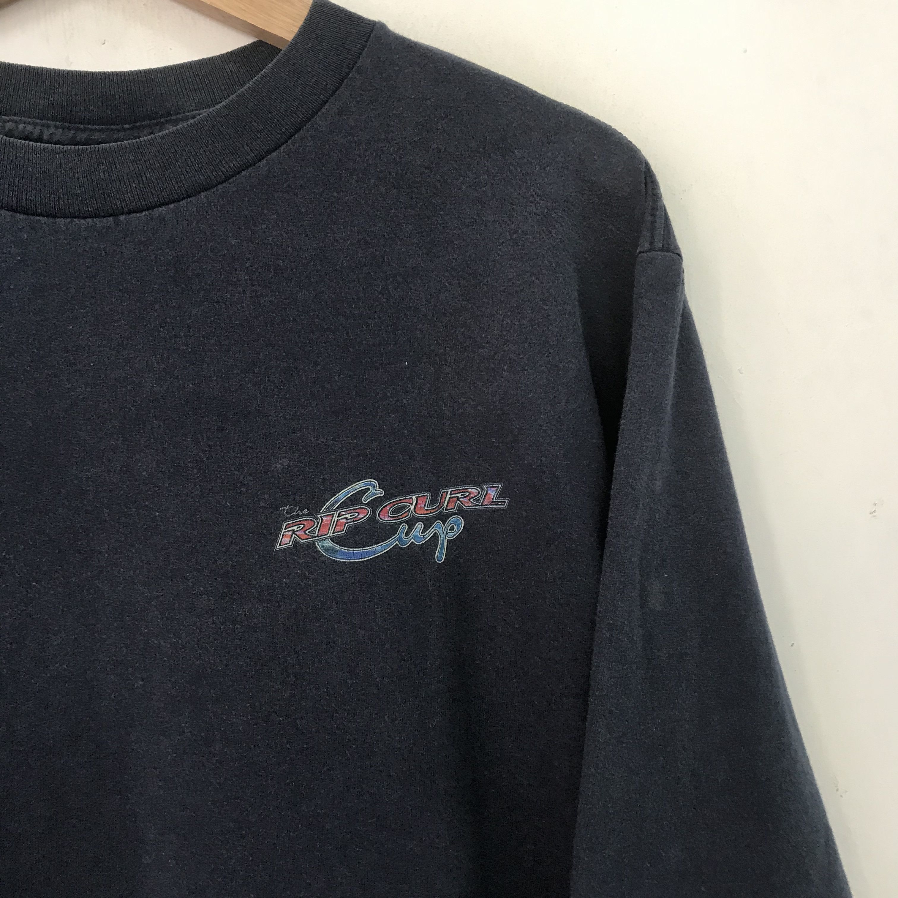 Vintage Vintage Rip Curl Faded Blue Tshirt - 156 Size US M / EU 48-50 / 2 - 5 Thumbnail